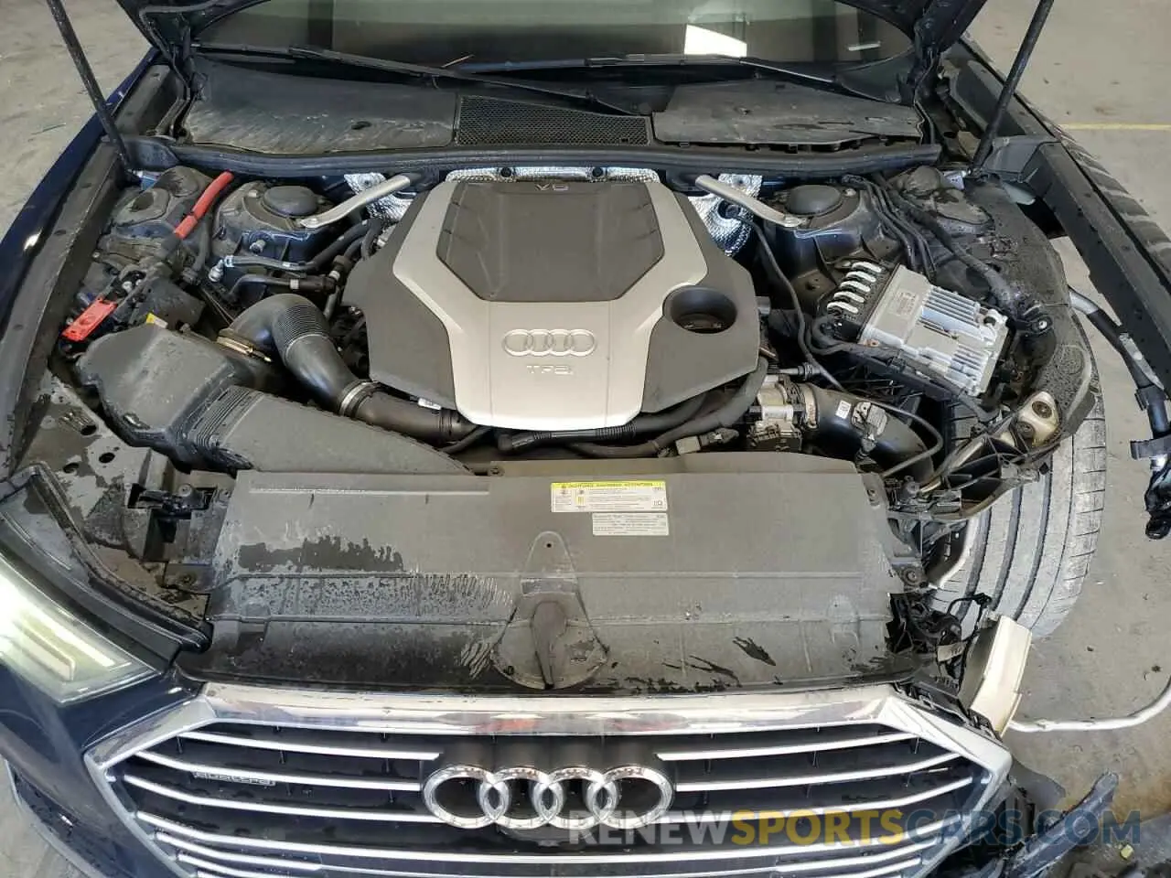 11 fotografías del automóvil dañado WAUL2AF23KN074540 AUDI A6 2019