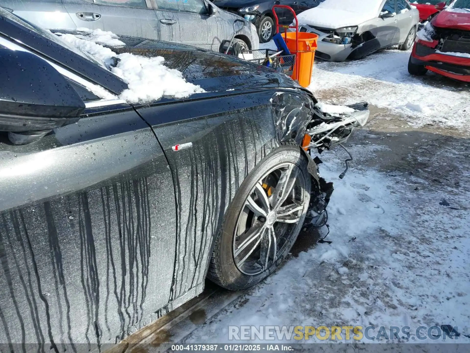 22 fotografías del automóvil dañado WAUL2AF25KN084714 AUDI A6 2019