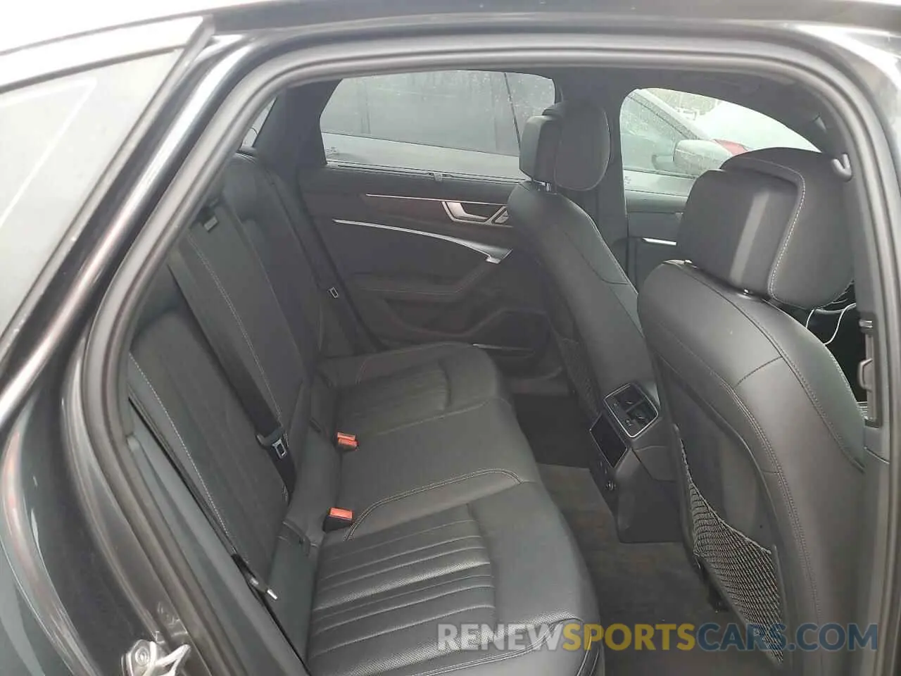 10 fotografías del automóvil dañado WAUL2AF27KN069003 AUDI A6 2019