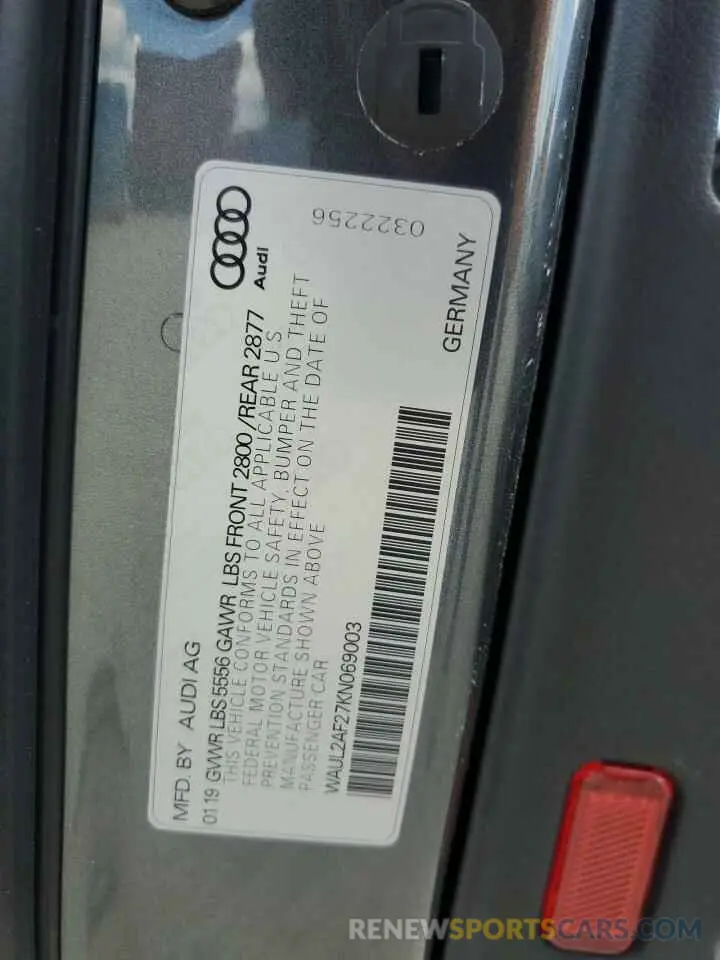 13 fotografías del automóvil dañado WAUL2AF27KN069003 AUDI A6 2019