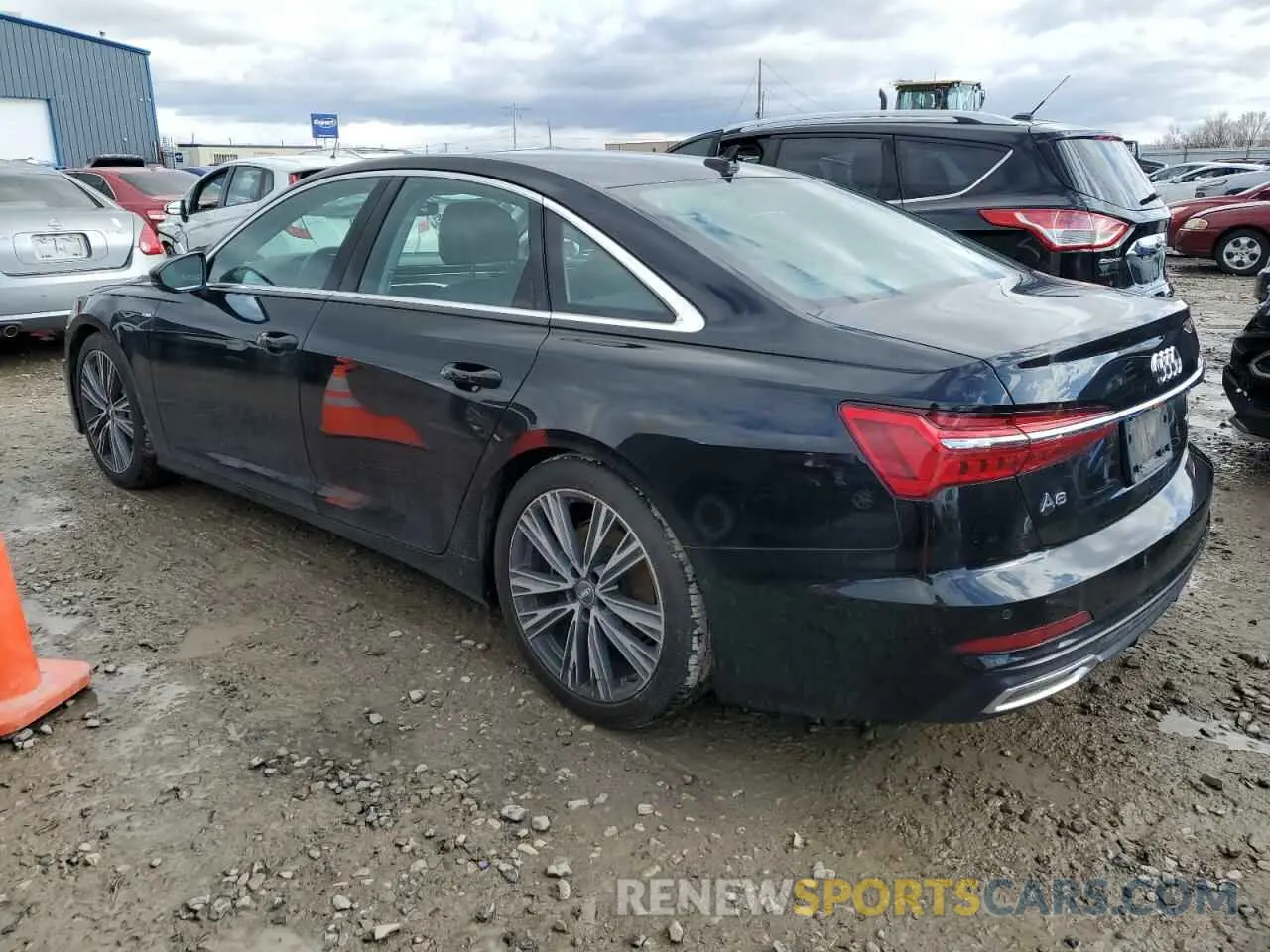 2 fotografías del automóvil dañado WAUL2AF27KN114411 AUDI A6 2019