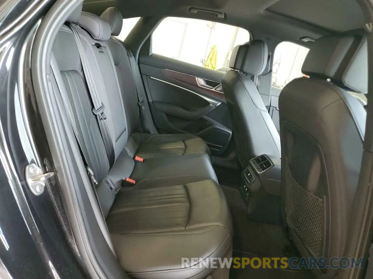 10 fotografías del automóvil dañado WAUL2AF28KN103384 AUDI A6 2019