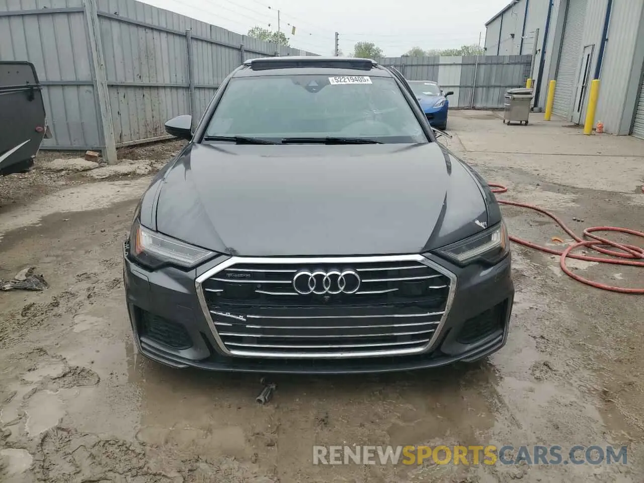 5 fotografías del automóvil dañado WAUM2AF21KN025311 AUDI A6 2019