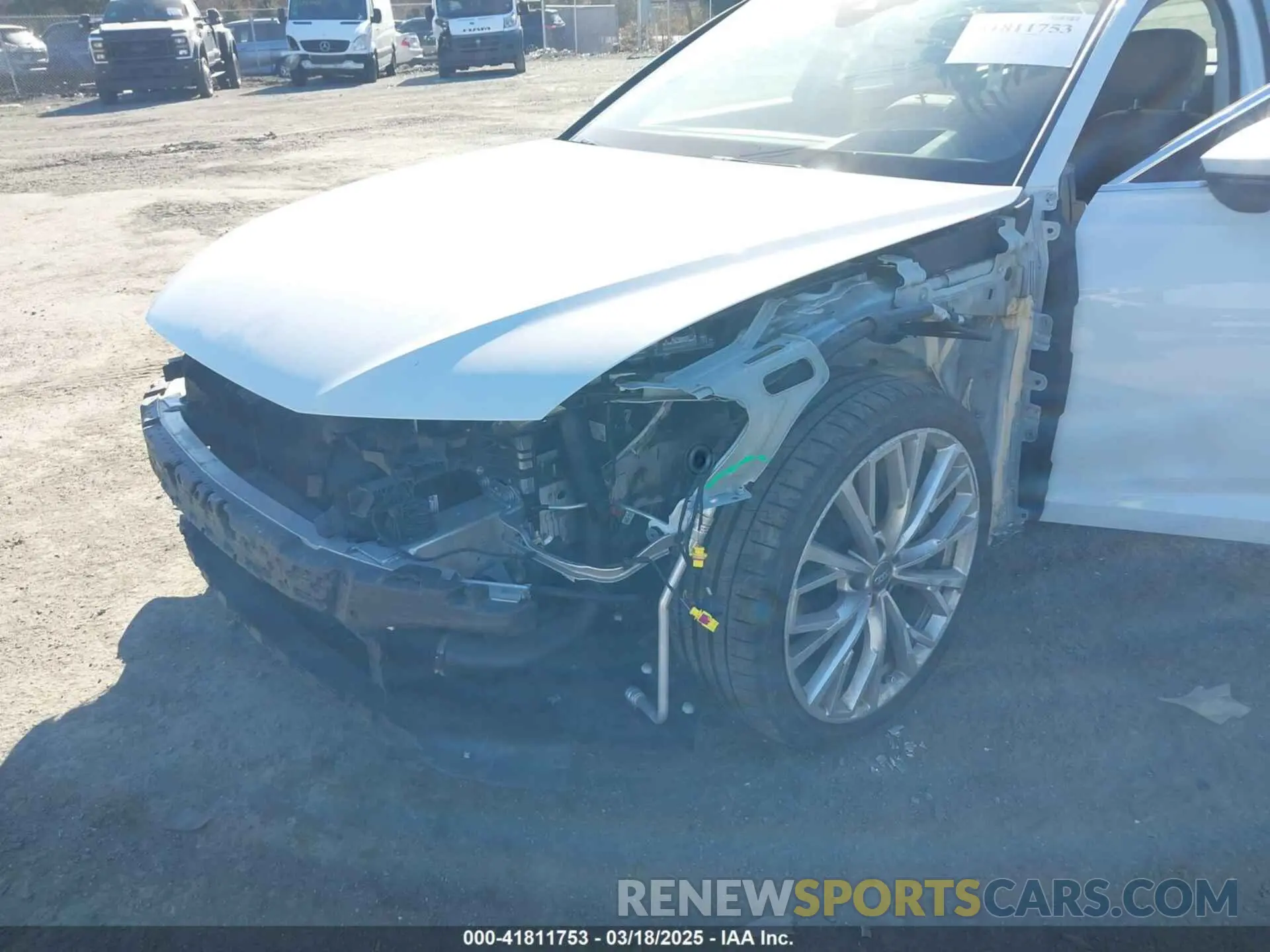 6 fotografías del automóvil dañado WAUM2AF22KN044384 AUDI A6 2019
