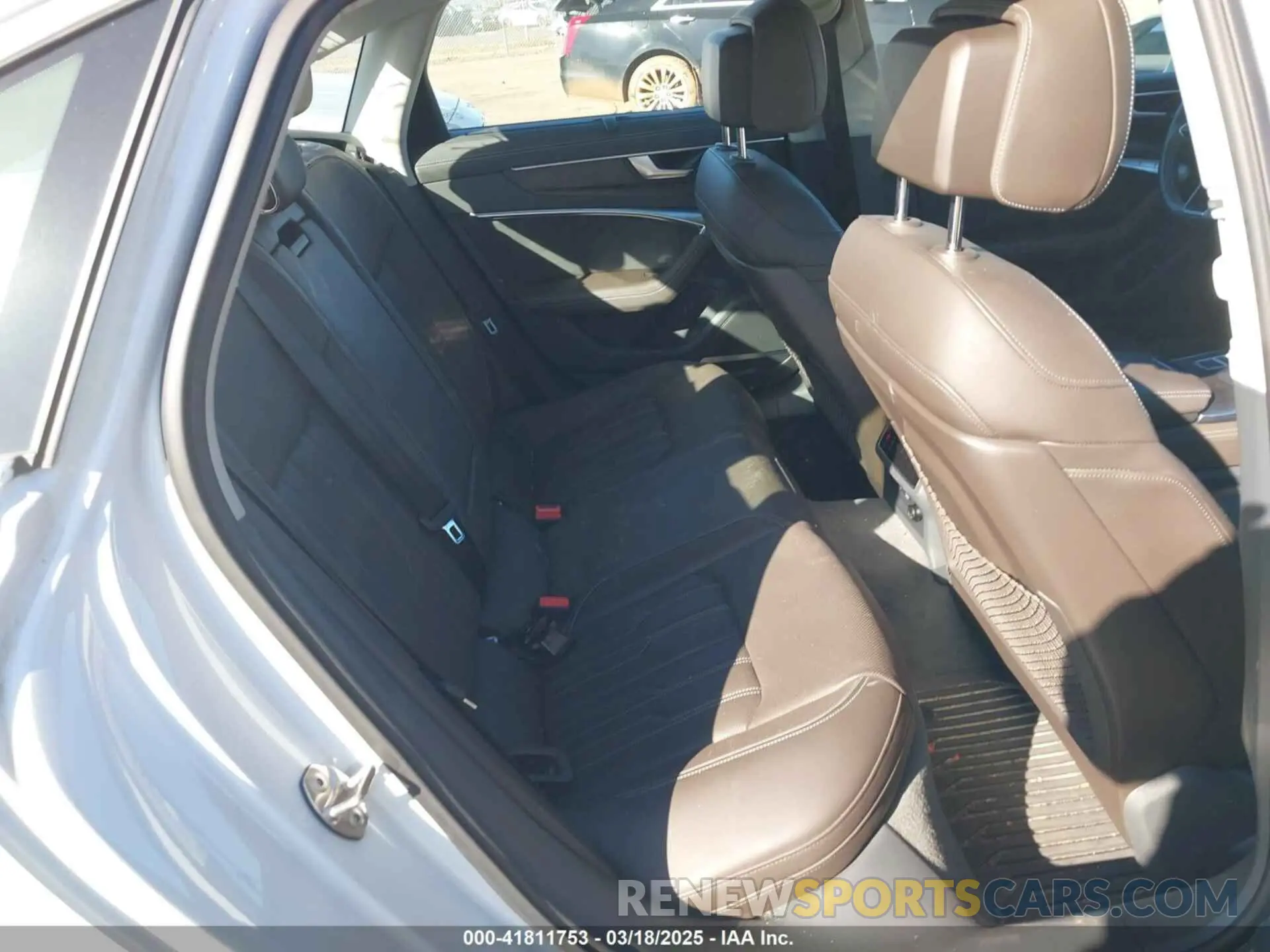 8 fotografías del automóvil dañado WAUM2AF22KN044384 AUDI A6 2019