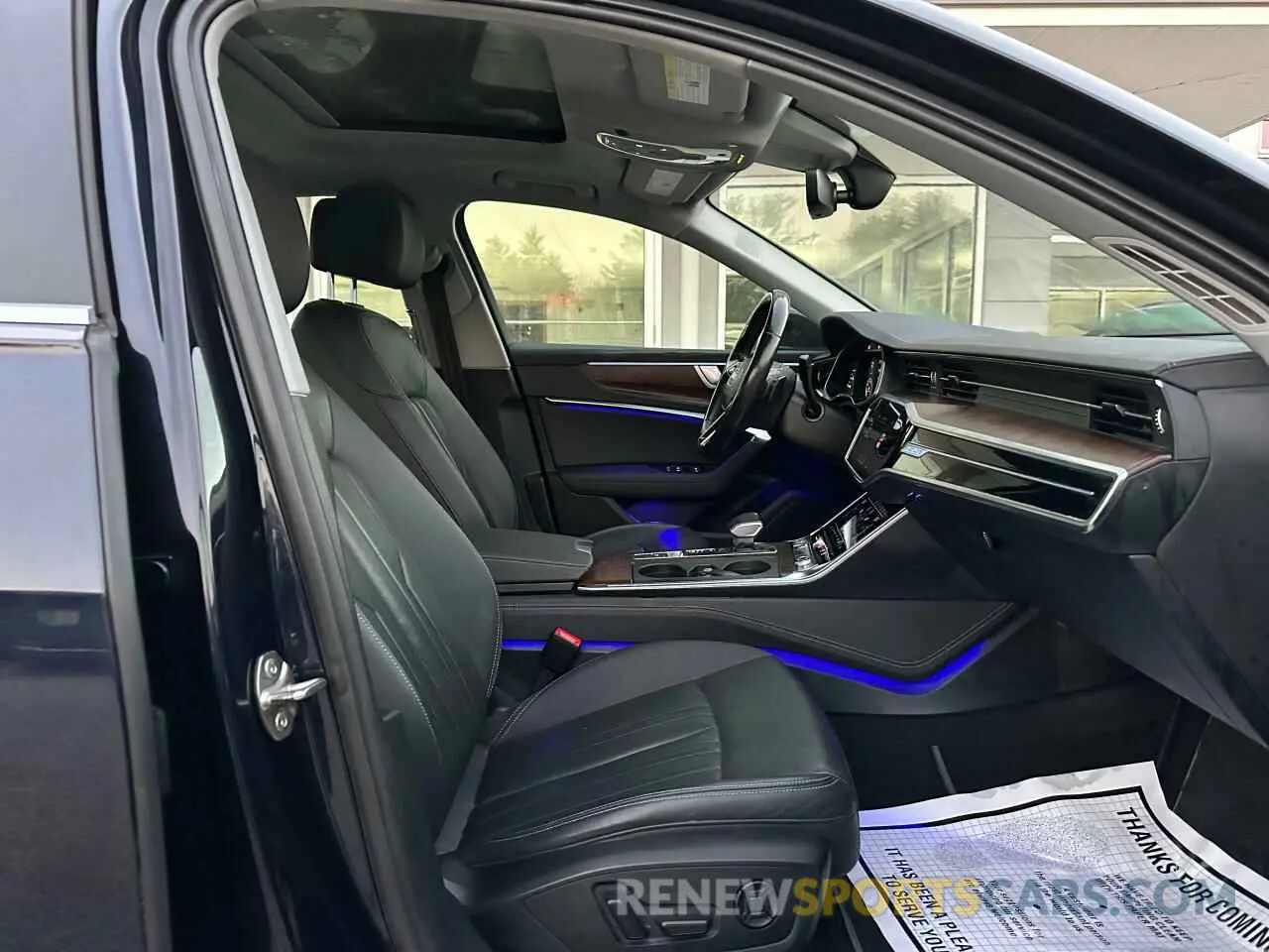 5 fotografías del automóvil dañado WAUM2AF22KN107841 AUDI A6 2019