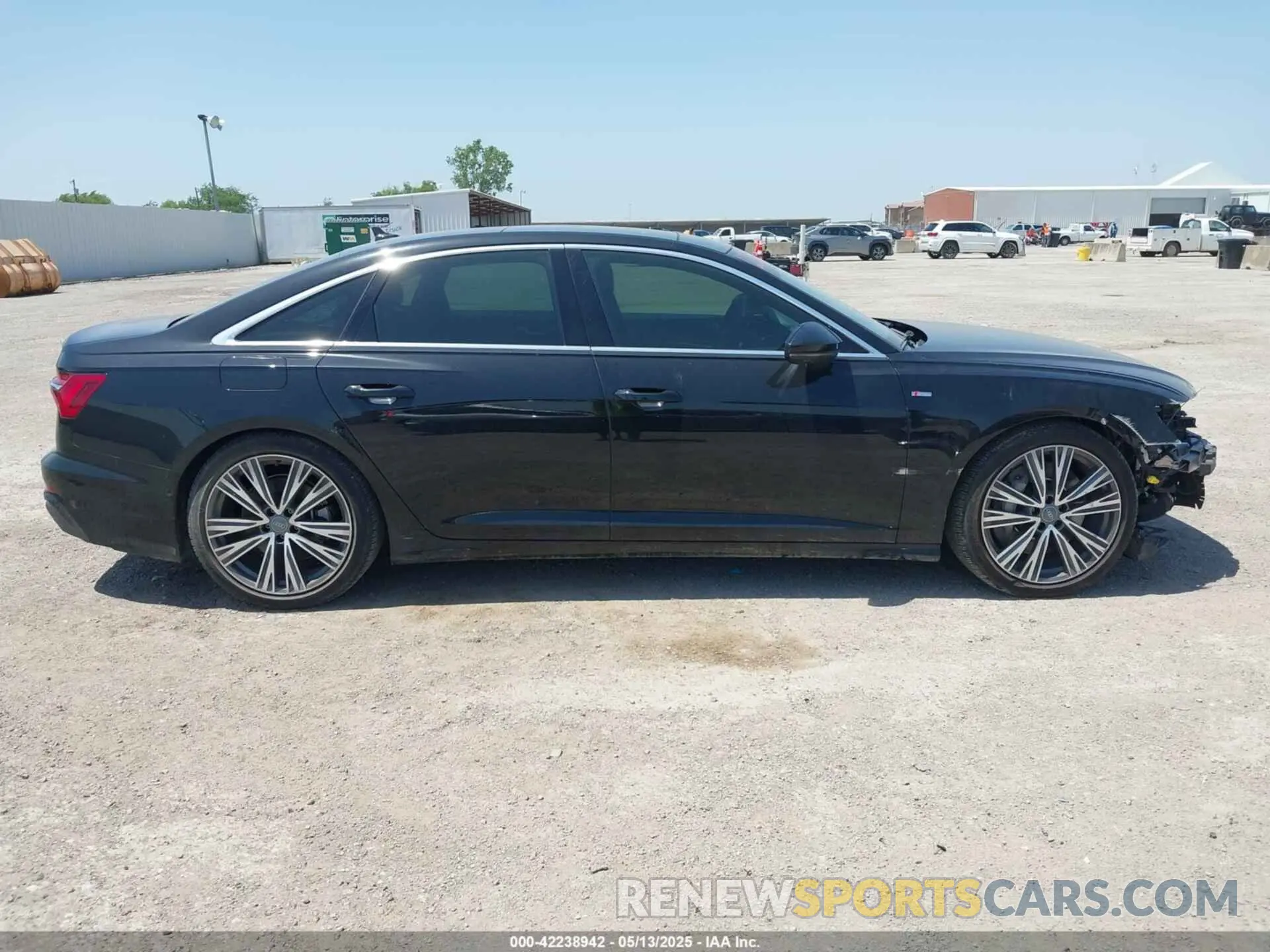 14 fotografías del automóvil dañado WAUM2AF25KN058165 AUDI A6 2019
