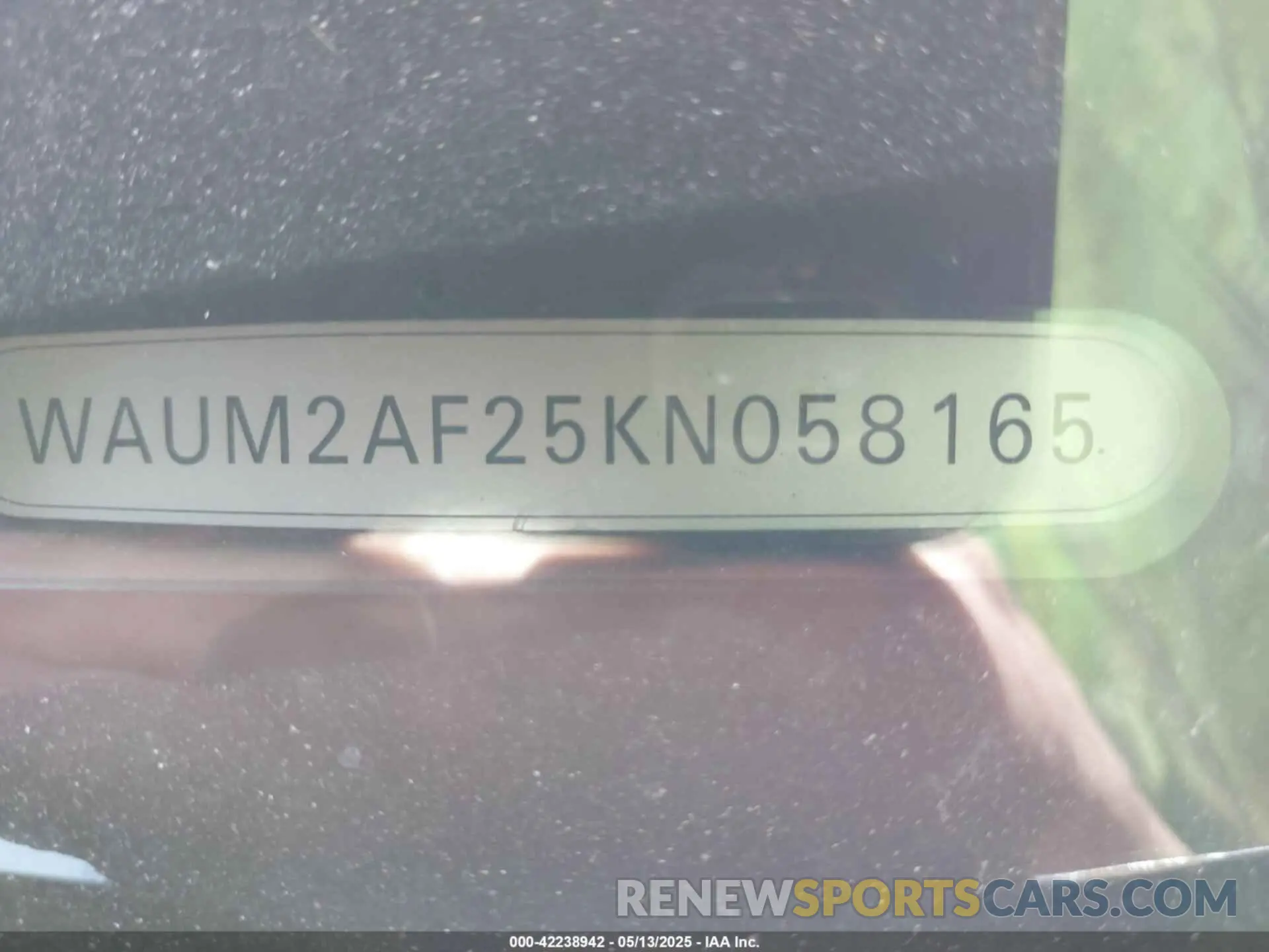 18 fotografías del automóvil dañado WAUM2AF25KN058165 AUDI A6 2019