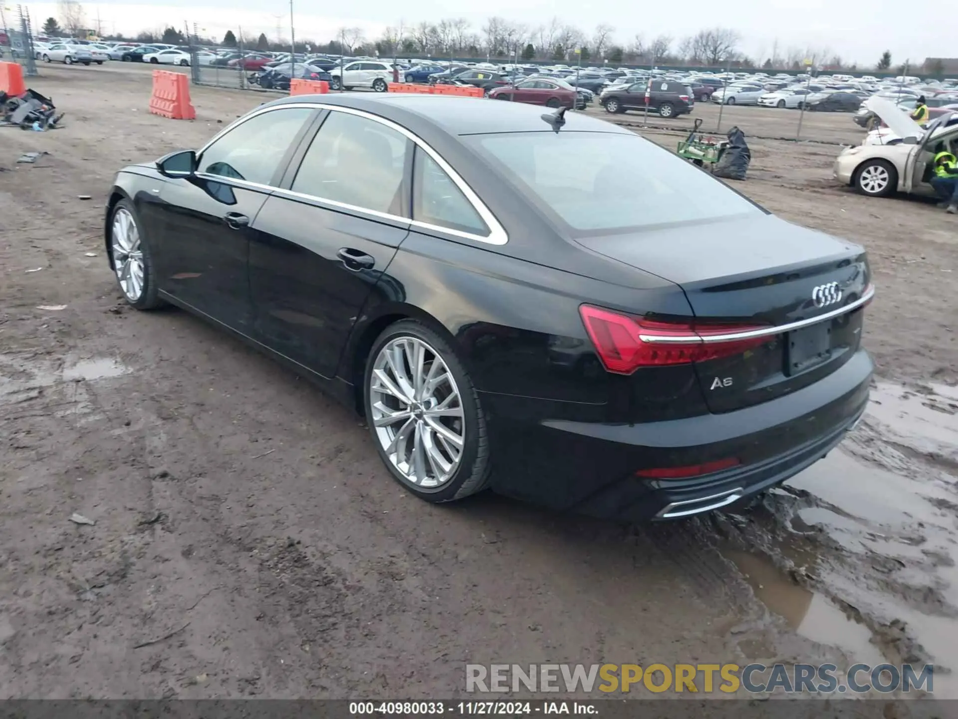 3 fotografías del automóvil dañado WAUM2AF27KN025152 AUDI A6 2019