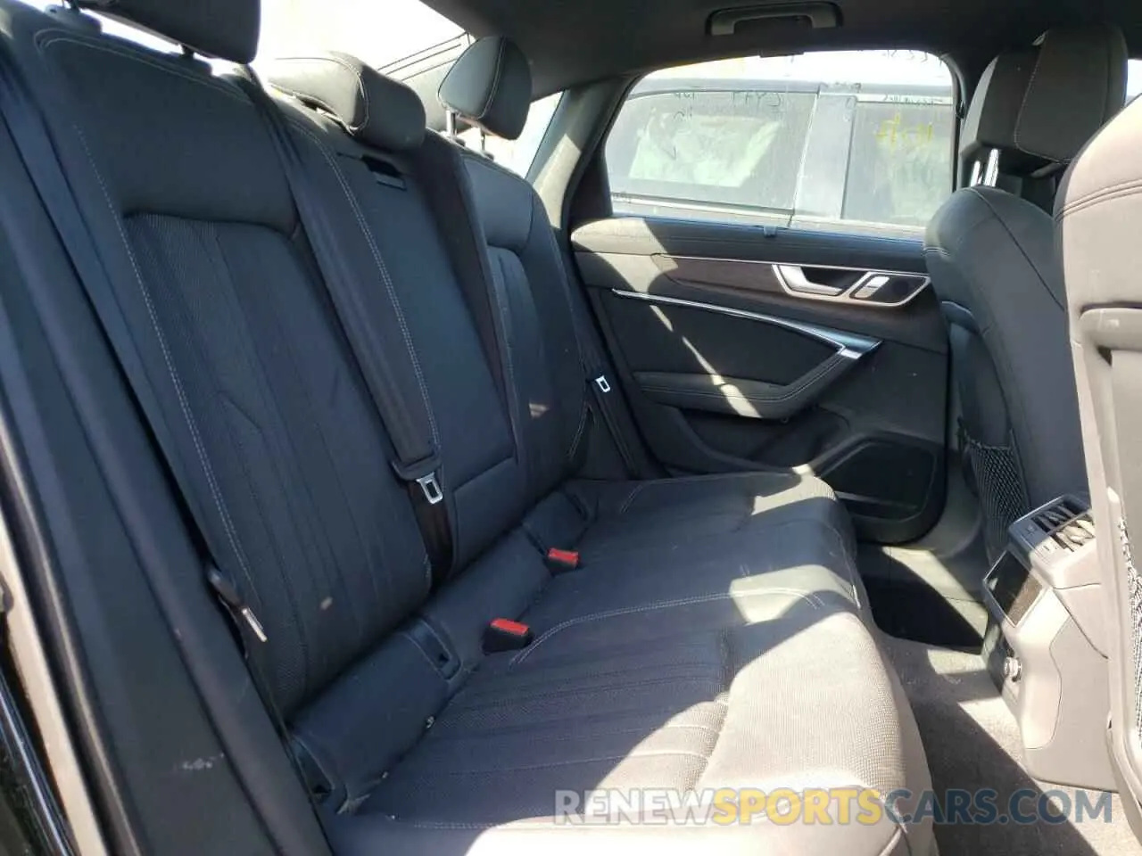 6 fotografías del automóvil dañado WAUM2AF27KN069202 AUDI A6 2019