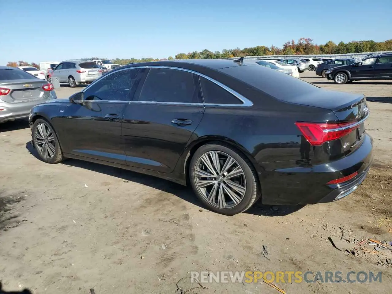 2 fotografías del automóvil dañado WAUM2AF28KN034328 AUDI A6 2019