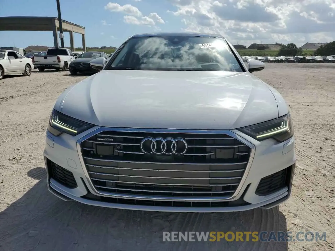 5 fotografías del automóvil dañado WAUM2AF2XKN033990 AUDI A6 2019
