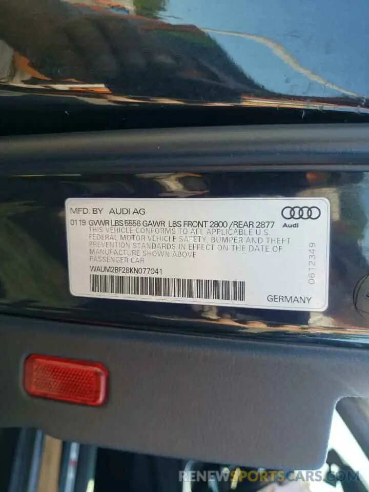 12 fotografías del automóvil dañado WAUM2BF28KN077041 AUDI A6 2019