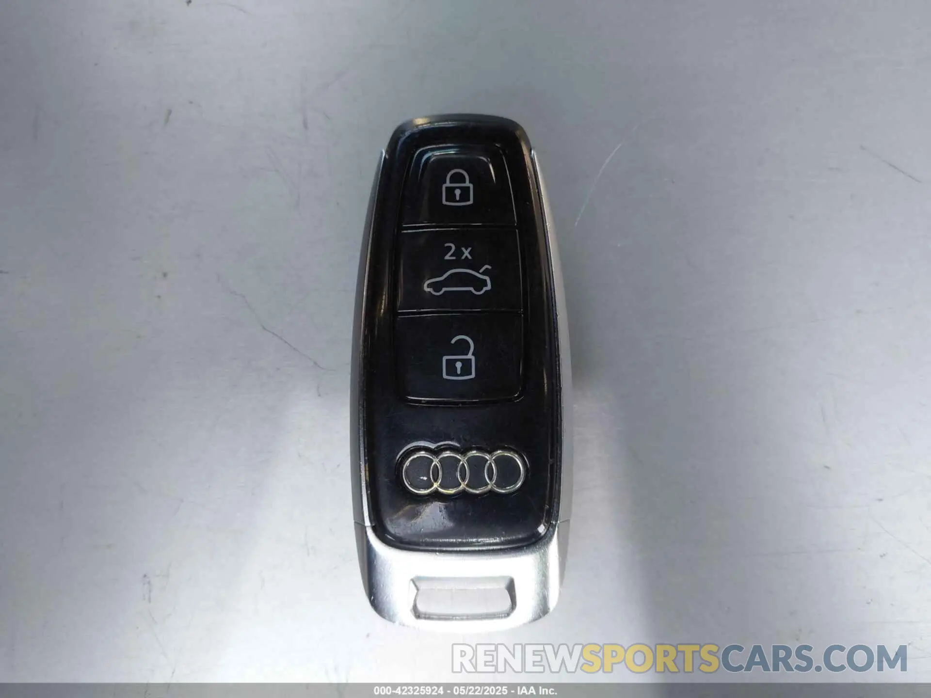 11 fotografías del automóvil dañado WAUD8AF25LN040474 AUDI A6 2020
