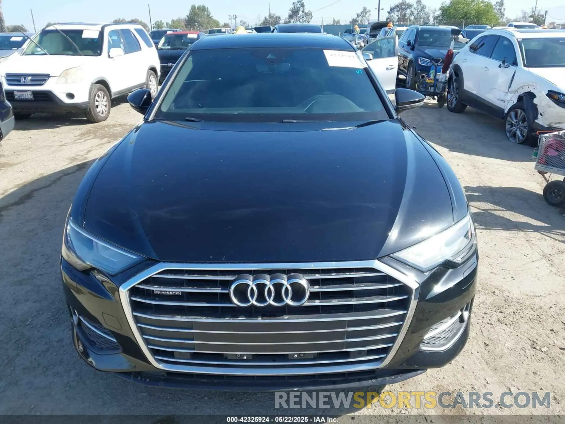 12 fotografías del automóvil dañado WAUD8AF25LN040474 AUDI A6 2020