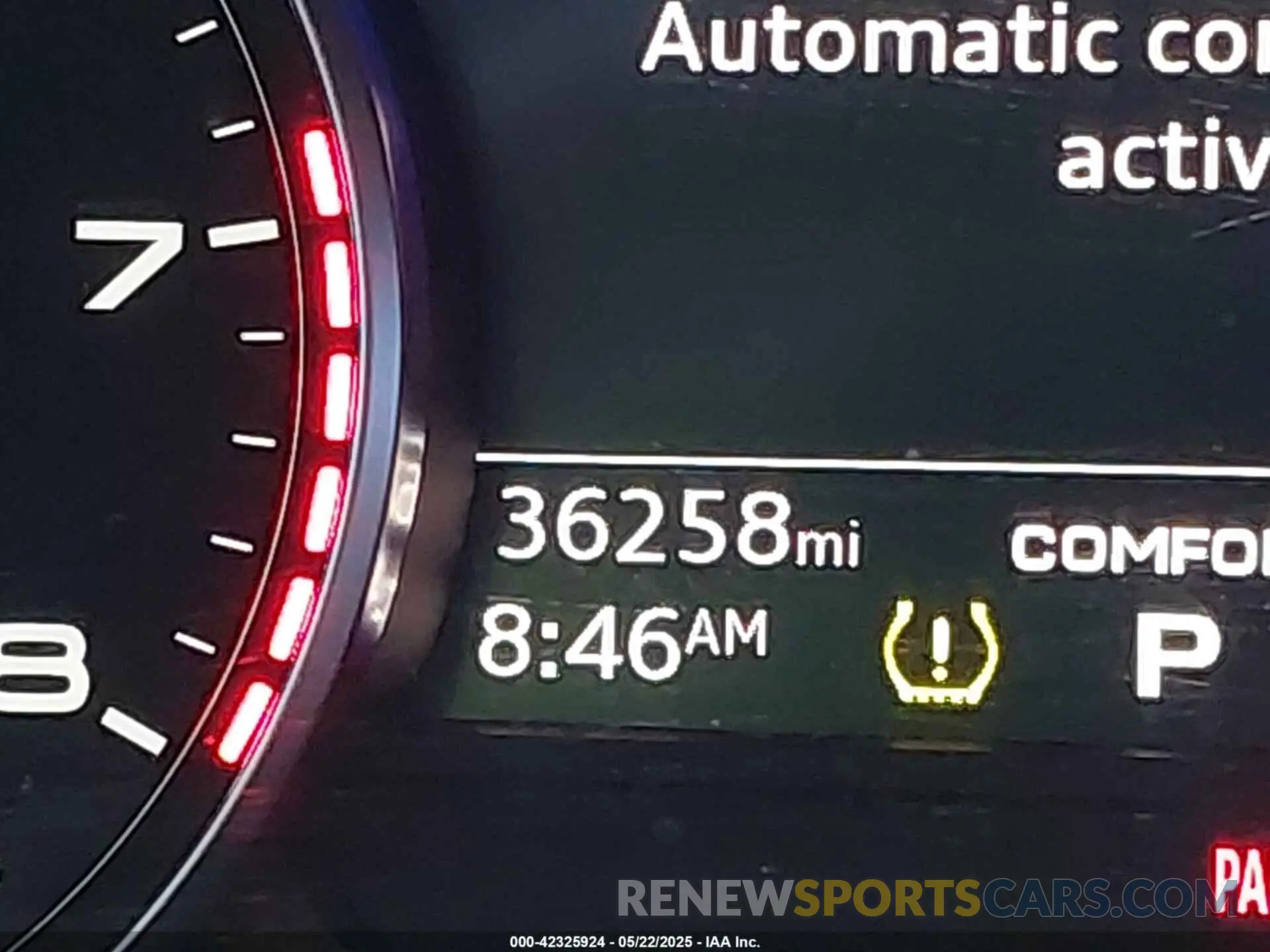 15 fotografías del automóvil dañado WAUD8AF25LN040474 AUDI A6 2020
