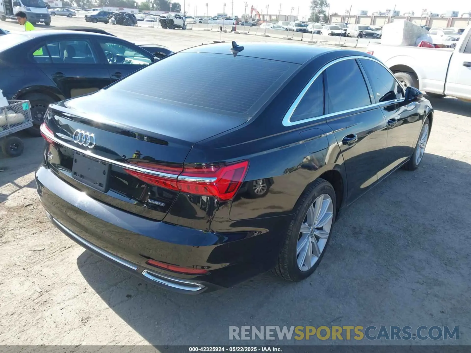 4 fotografías del automóvil dañado WAUD8AF25LN040474 AUDI A6 2020