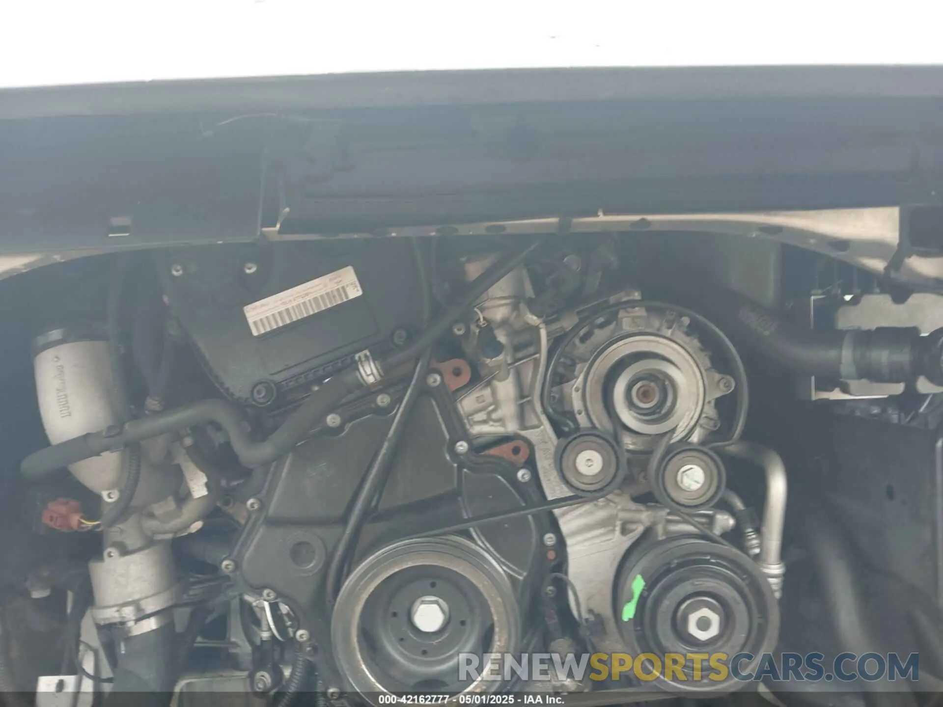 10 fotografías del automóvil dañado WAUD8AF28LN038685 AUDI A6 2020