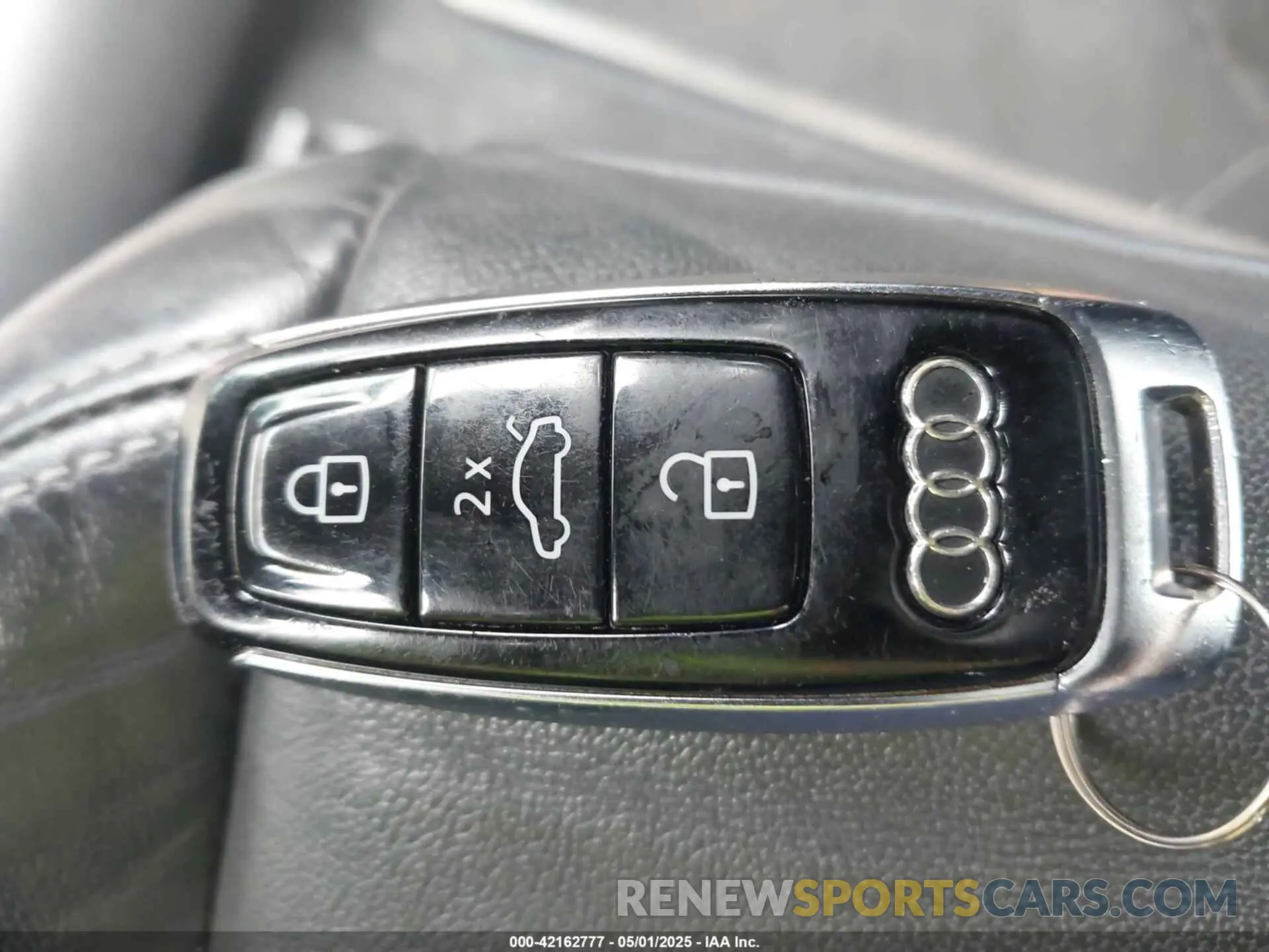 11 fotografías del automóvil dañado WAUD8AF28LN038685 AUDI A6 2020