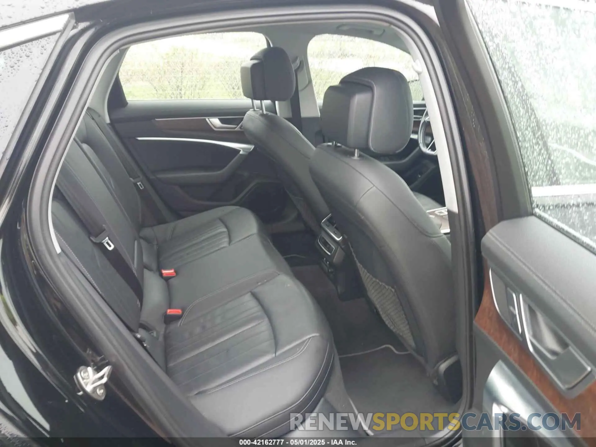 8 fotografías del automóvil dañado WAUD8AF28LN038685 AUDI A6 2020