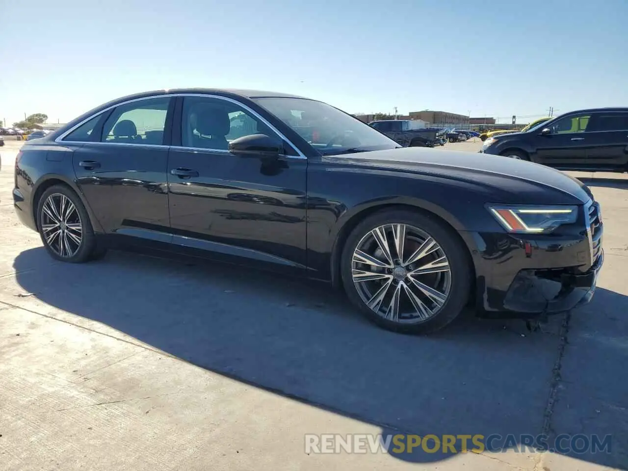4 fotografías del automóvil dañado WAUE8AF21LN057874 AUDI A6 2020