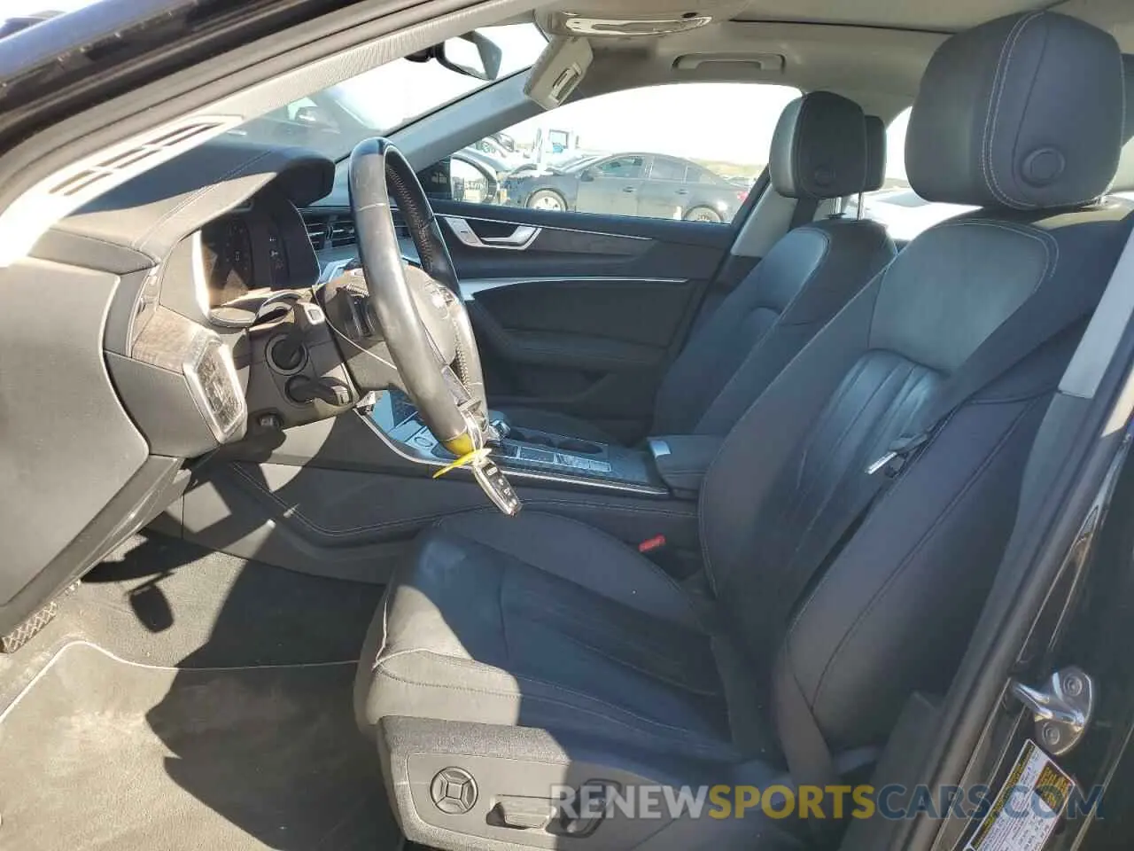 7 fotografías del automóvil dañado WAUE8AF21LN057874 AUDI A6 2020