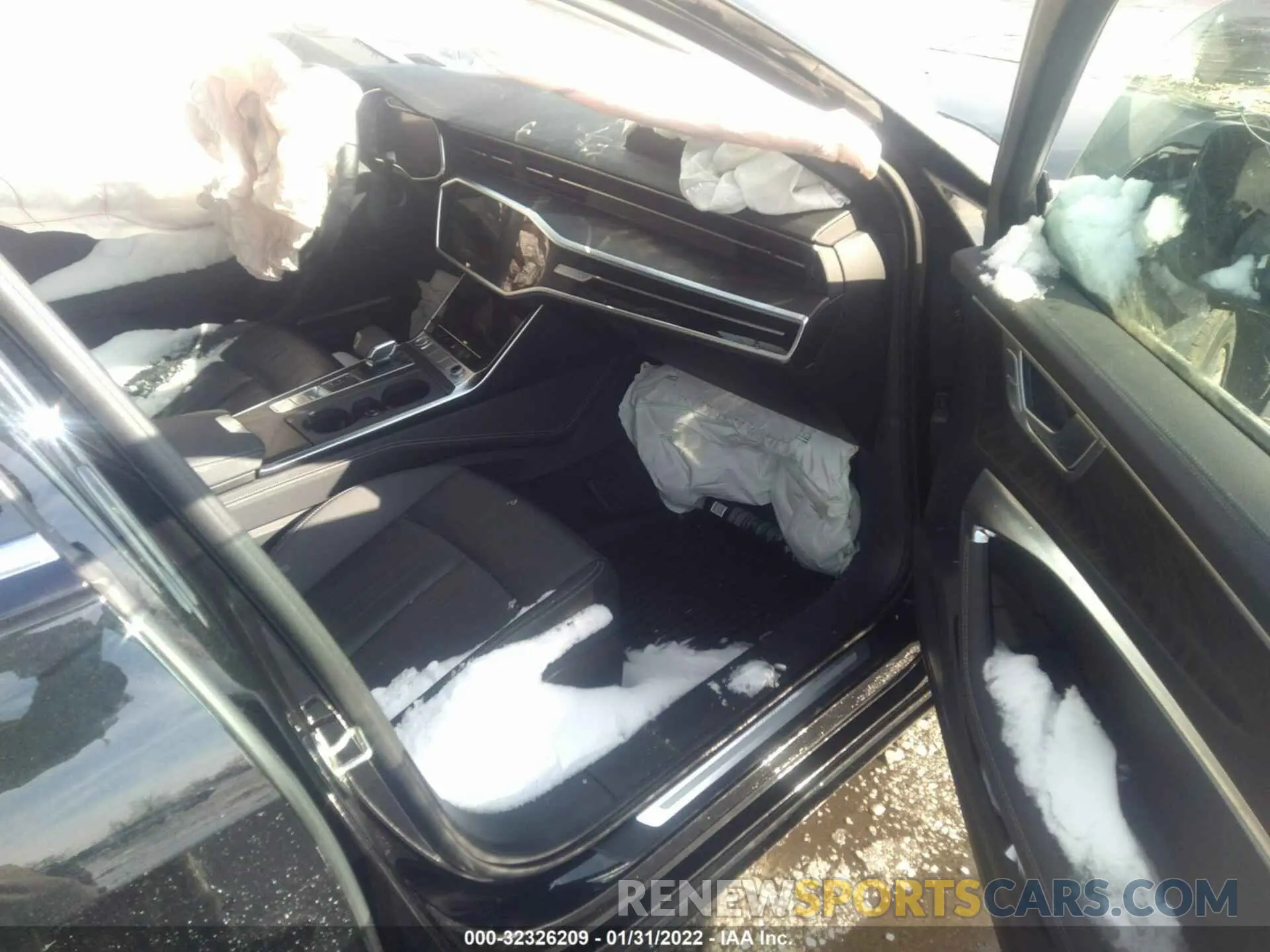 5 fotografías del automóvil dañado WAUE8AF22LN068821 AUDI A6 2020
