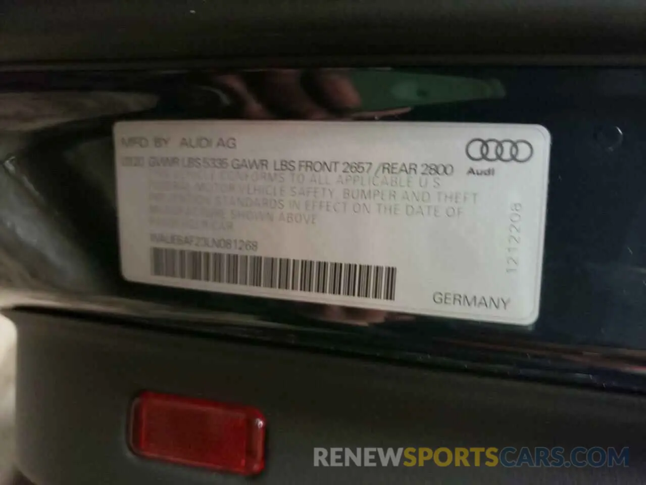 10 fotografías del automóvil dañado WAUE8AF23LN081268 AUDI A6 2020