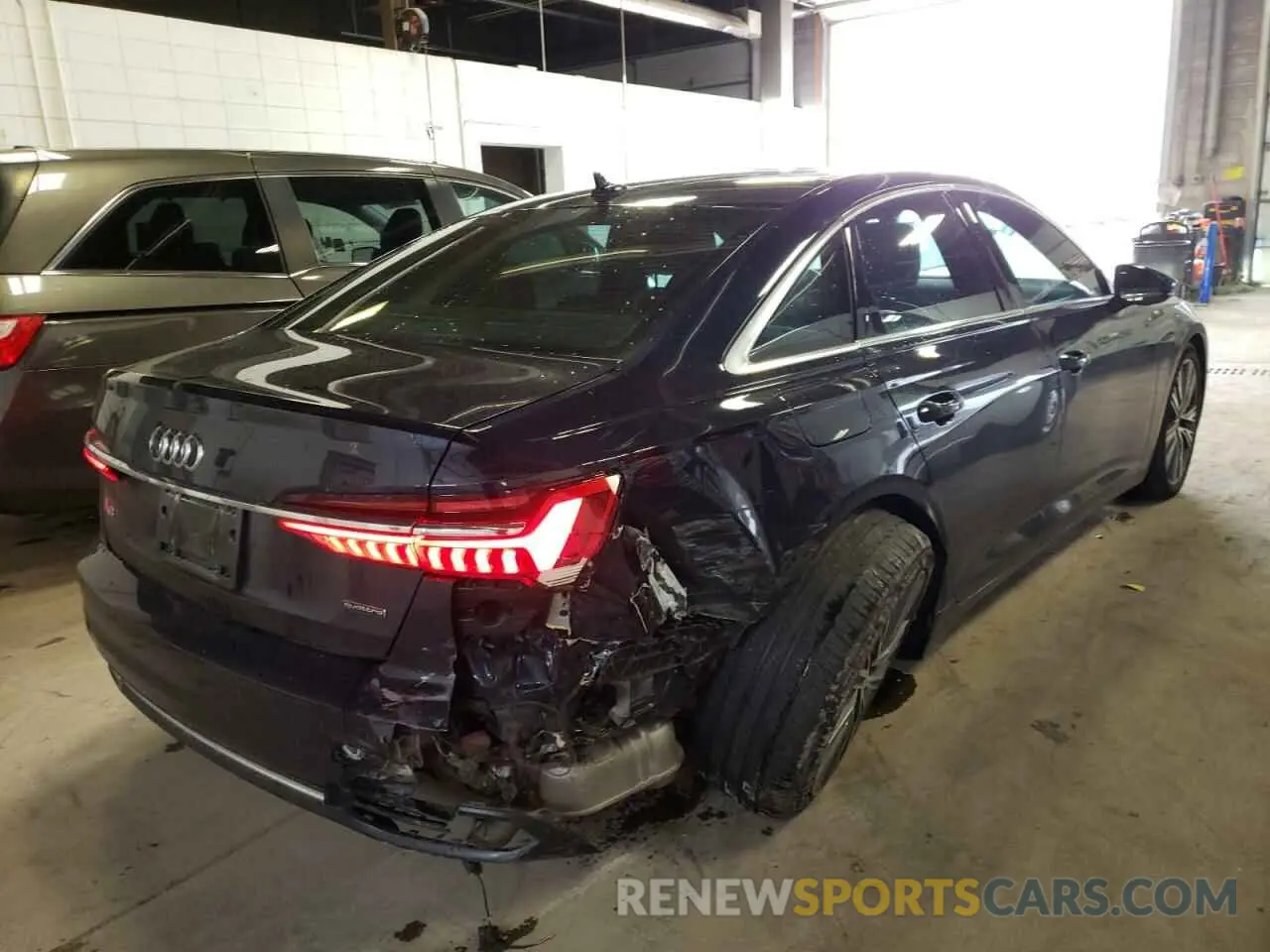 4 fotografías del automóvil dañado WAUE8AF23LN081268 AUDI A6 2020
