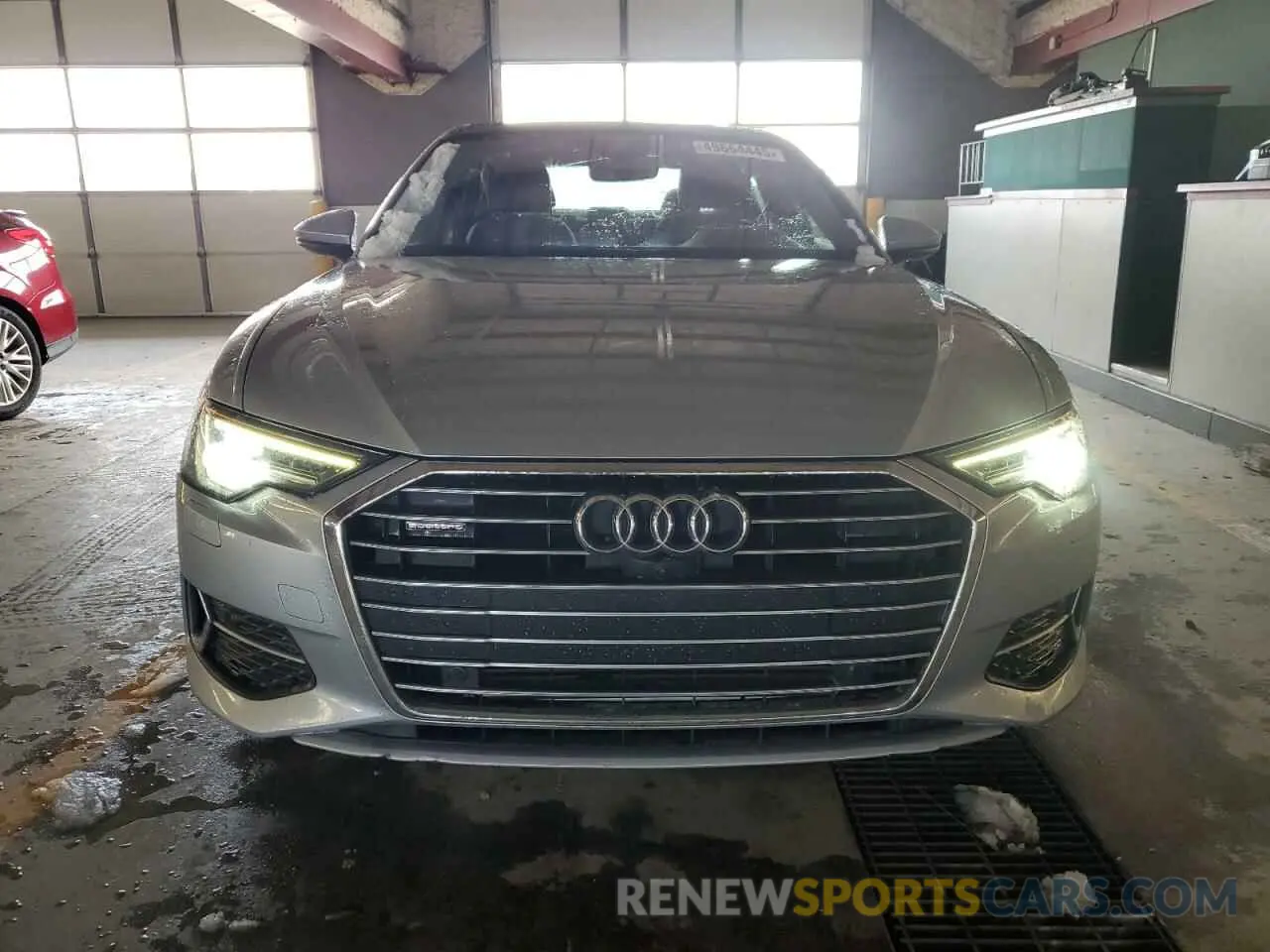 5 fotografías del automóvil dañado WAUE8AF24LN006398 AUDI A6 2020