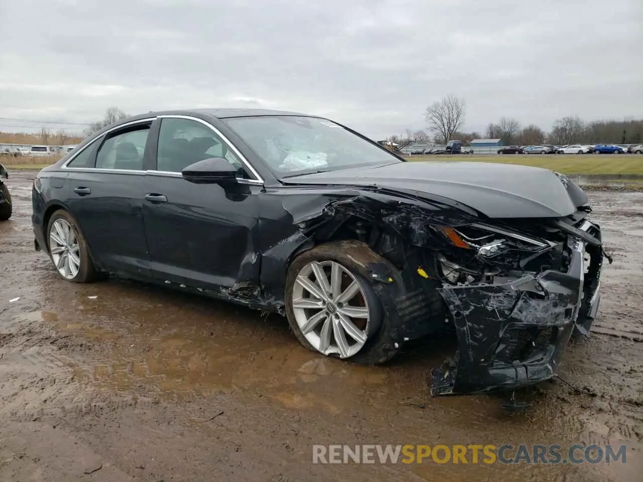 4 fotografías del automóvil dañado WAUE8AF24LN089167 AUDI A6 2020