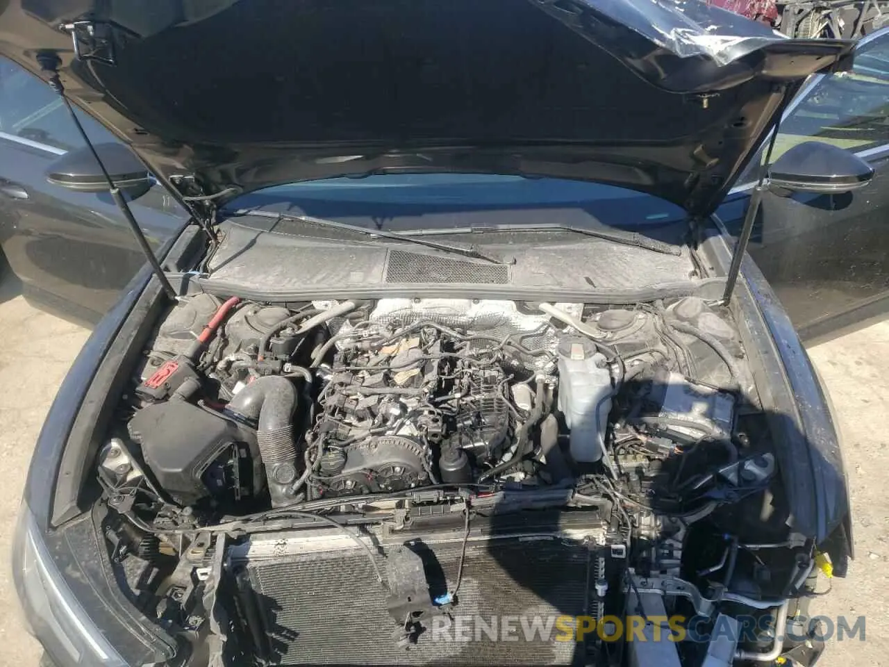 7 fotografías del automóvil dañado WAUE8AF25LN080851 AUDI A6 2020