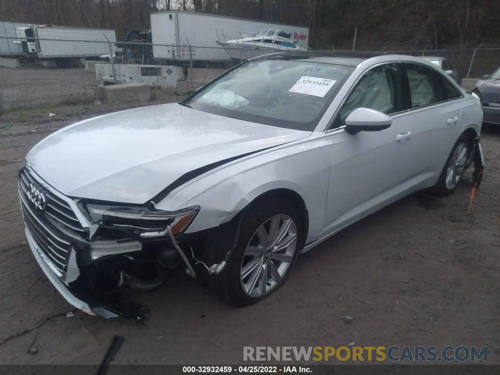 2 fotografías del automóvil dañado WAUE8AF26LN064139 AUDI A6 2020