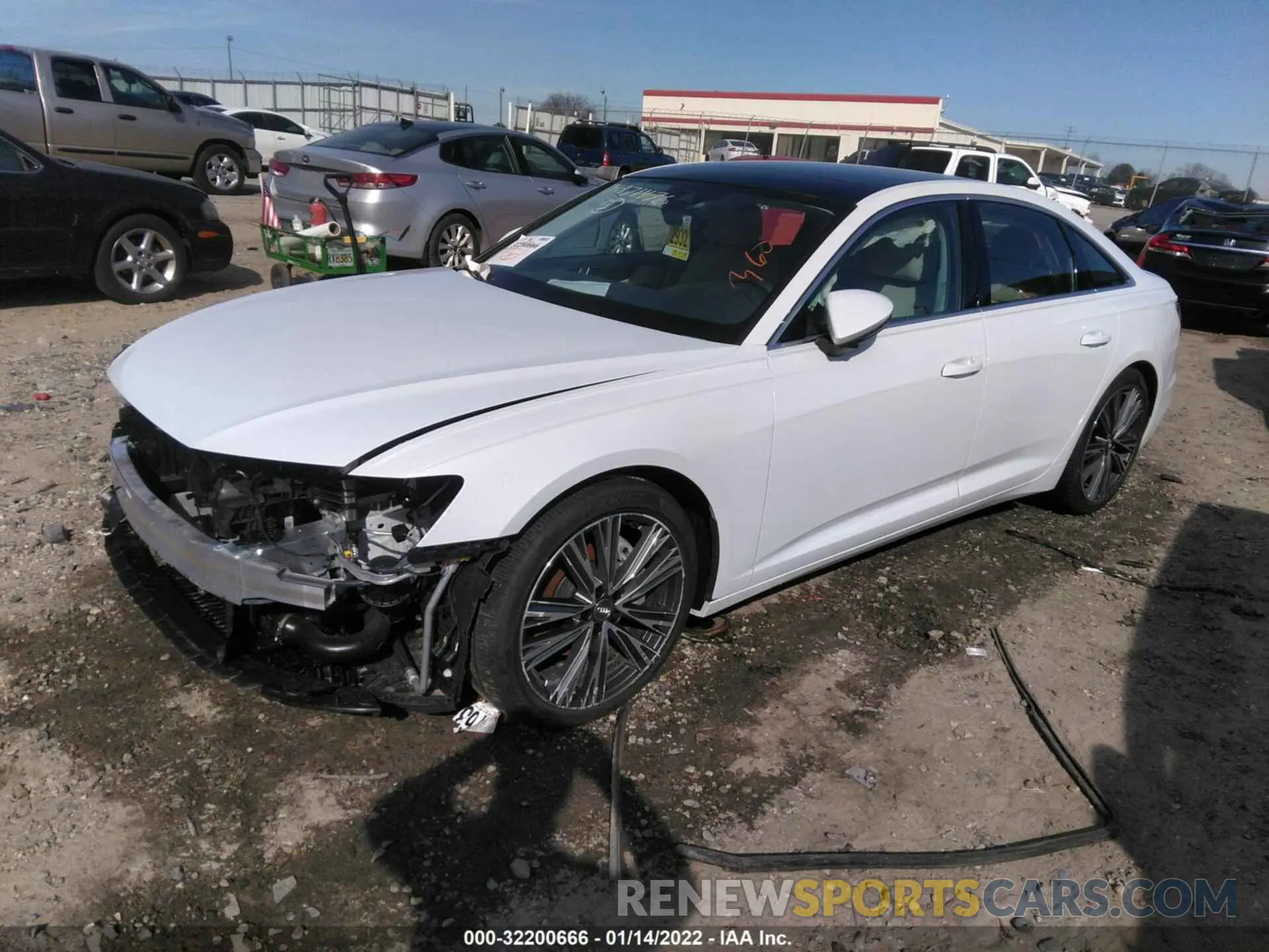 2 fotografías del automóvil dañado WAUE8AF28LN074901 AUDI A6 2020