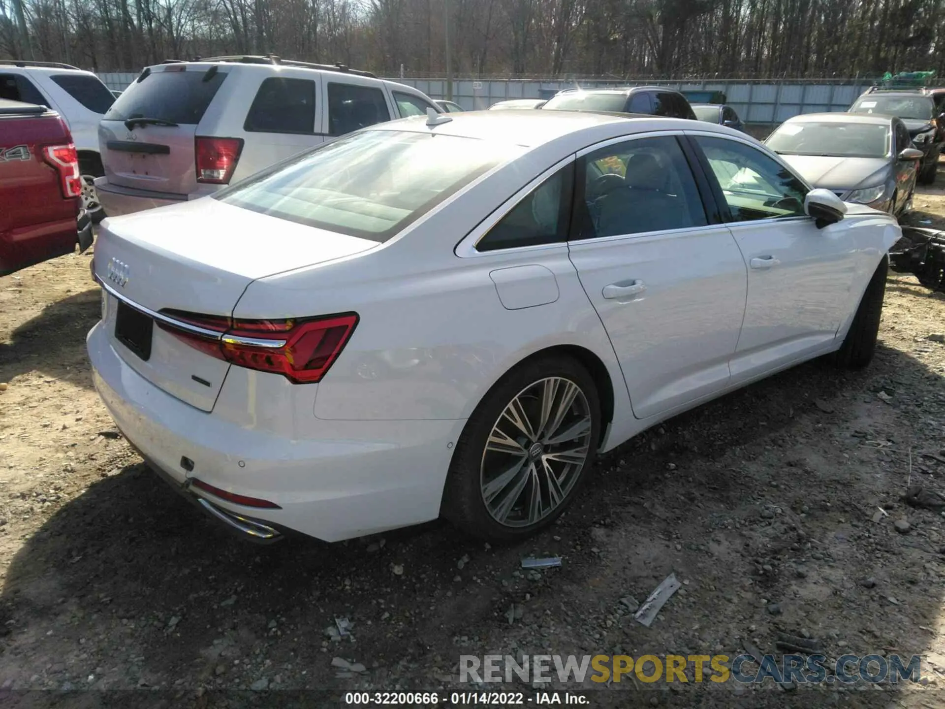 4 fotografías del automóvil dañado WAUE8AF28LN074901 AUDI A6 2020