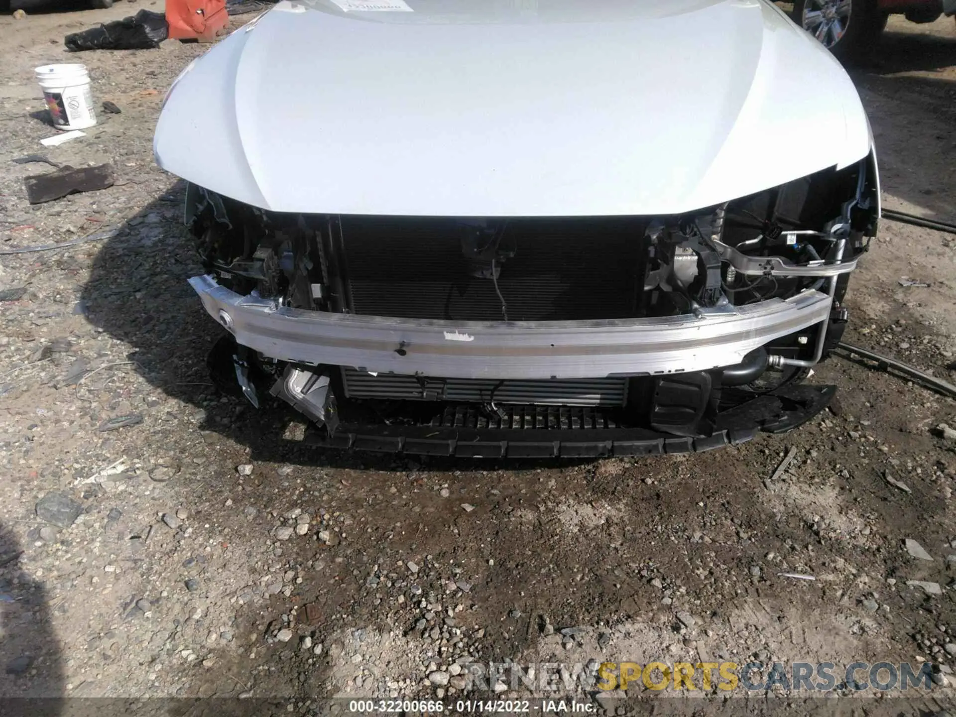 6 fotografías del automóvil dañado WAUE8AF28LN074901 AUDI A6 2020
