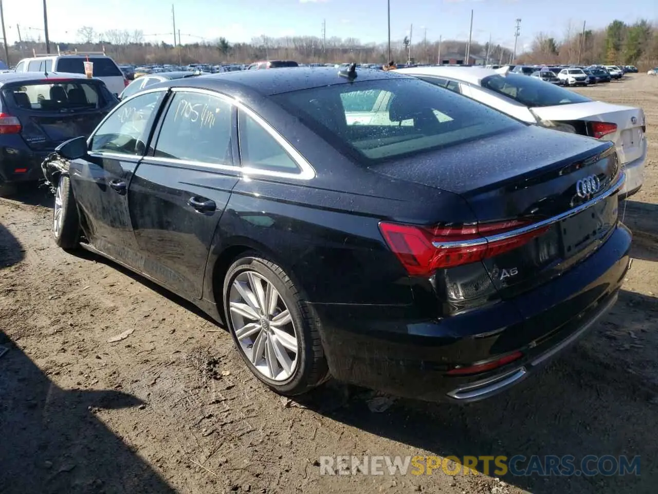 3 fotografías del automóvil dañado WAUE8AF2XLN063270 AUDI A6 2020