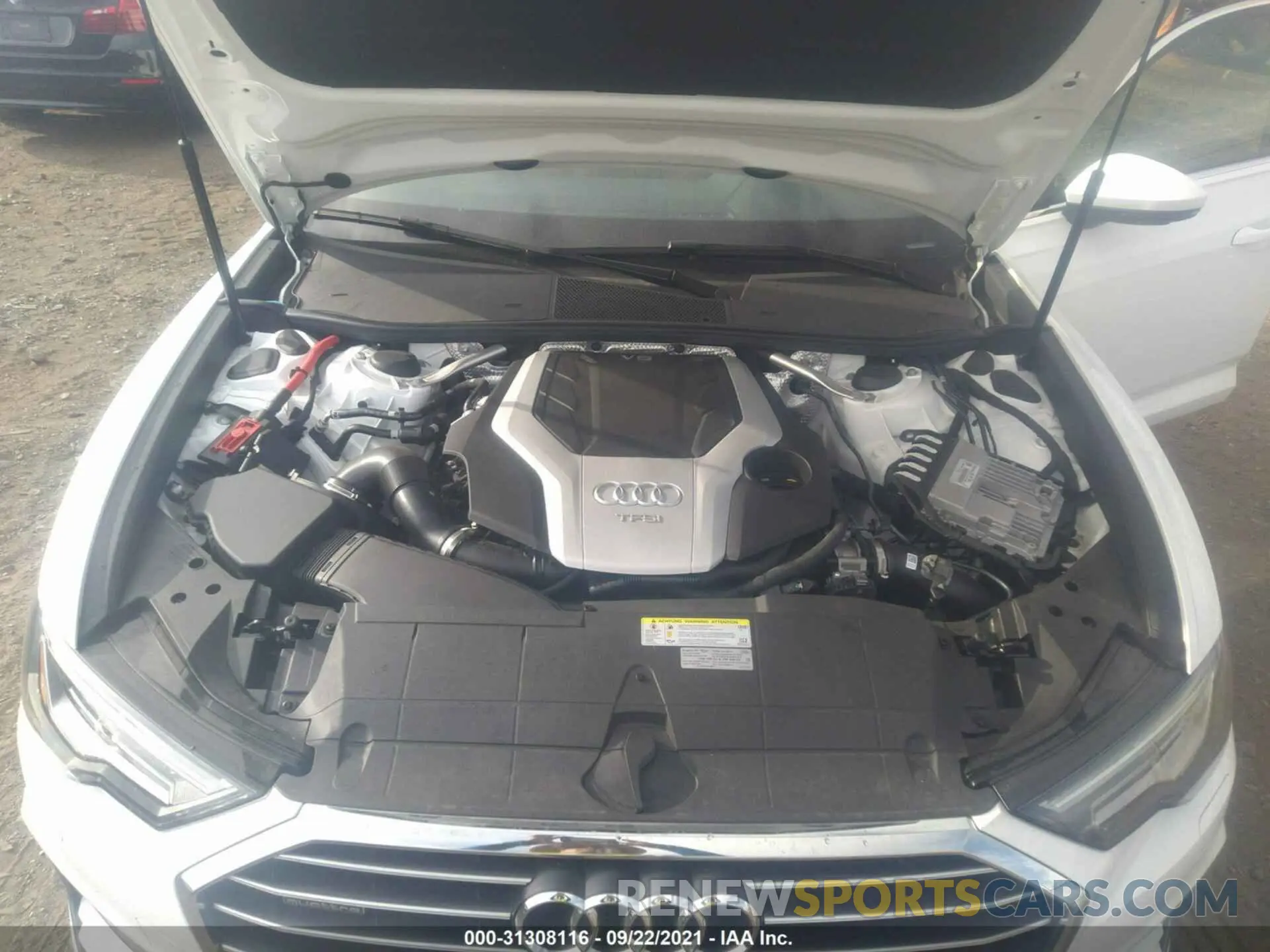 10 fotografías del automóvil dañado WAUL2AF20LN071158 AUDI A6 2020