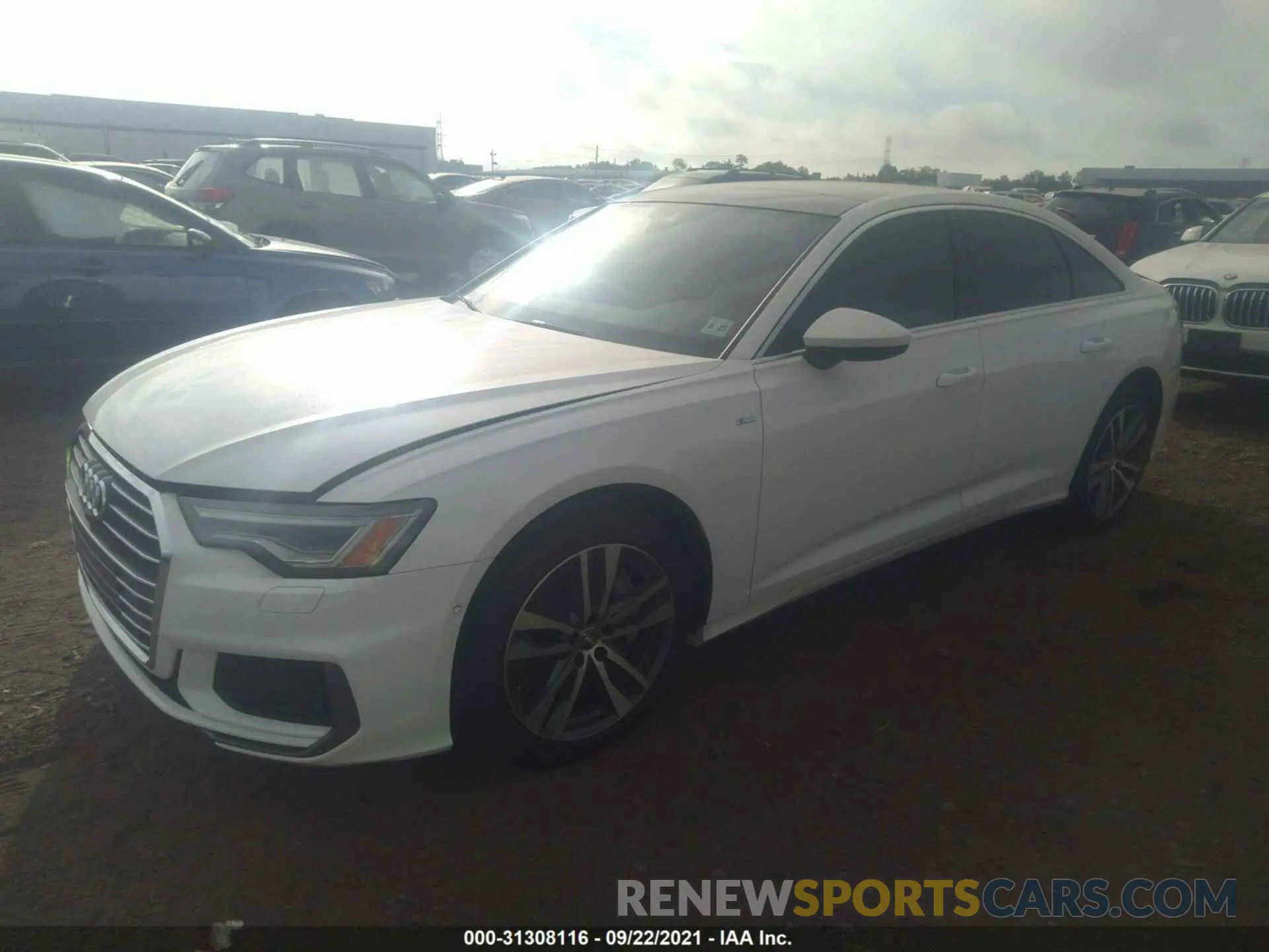 2 fotografías del automóvil dañado WAUL2AF20LN071158 AUDI A6 2020