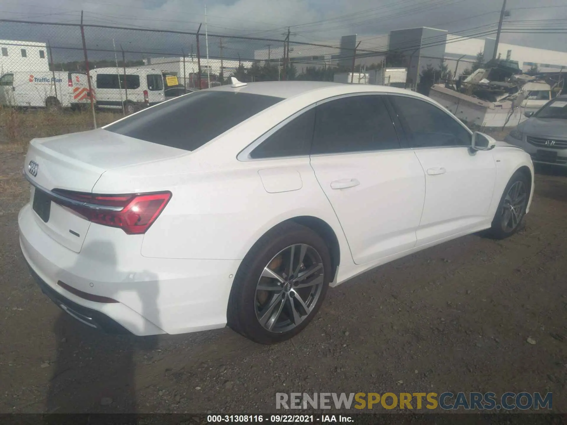 4 fotografías del automóvil dañado WAUL2AF20LN071158 AUDI A6 2020