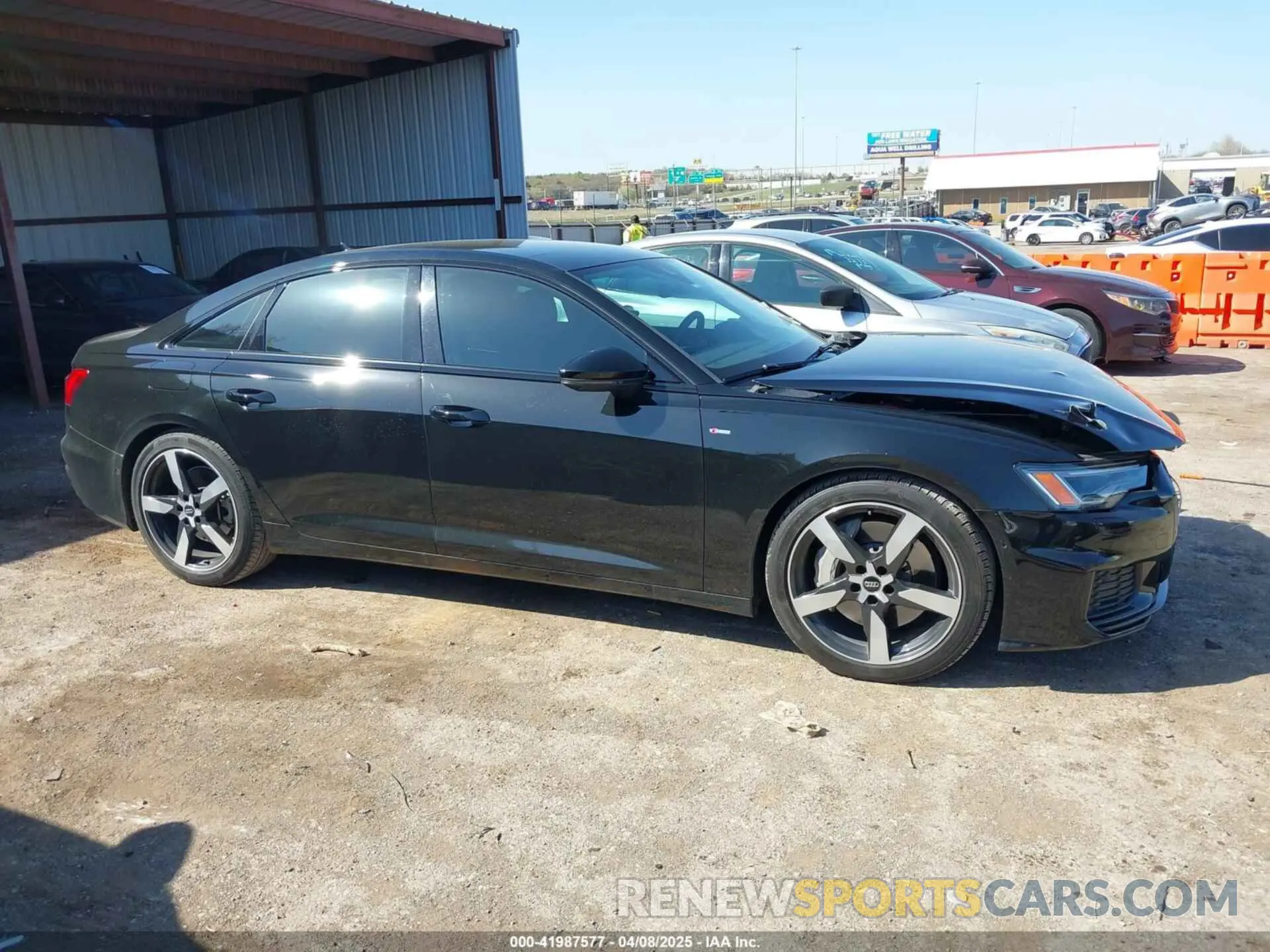 13 fotografías del automóvil dañado WAUL2AF21LN084890 AUDI A6 2020