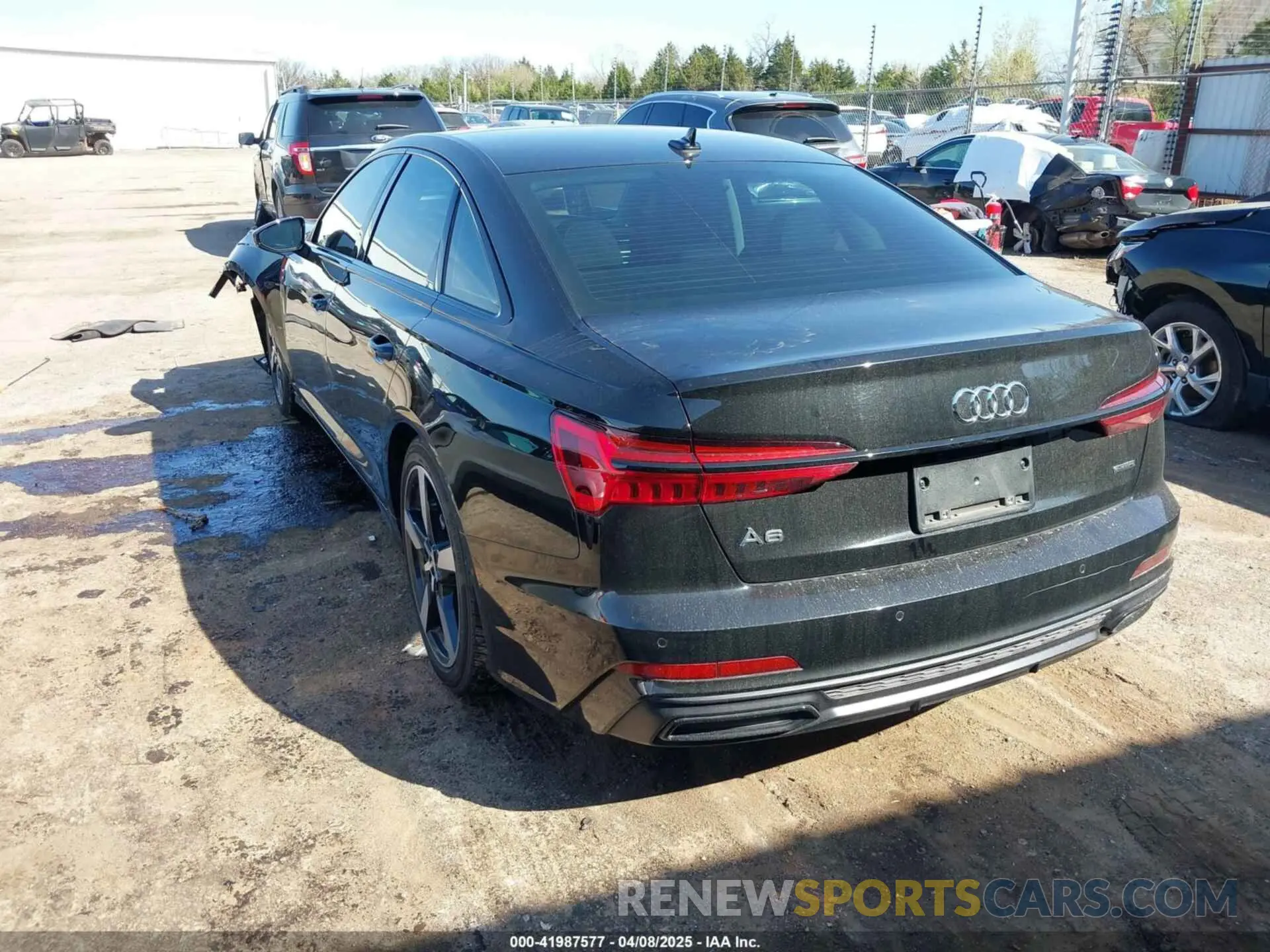 3 fotografías del automóvil dañado WAUL2AF21LN084890 AUDI A6 2020