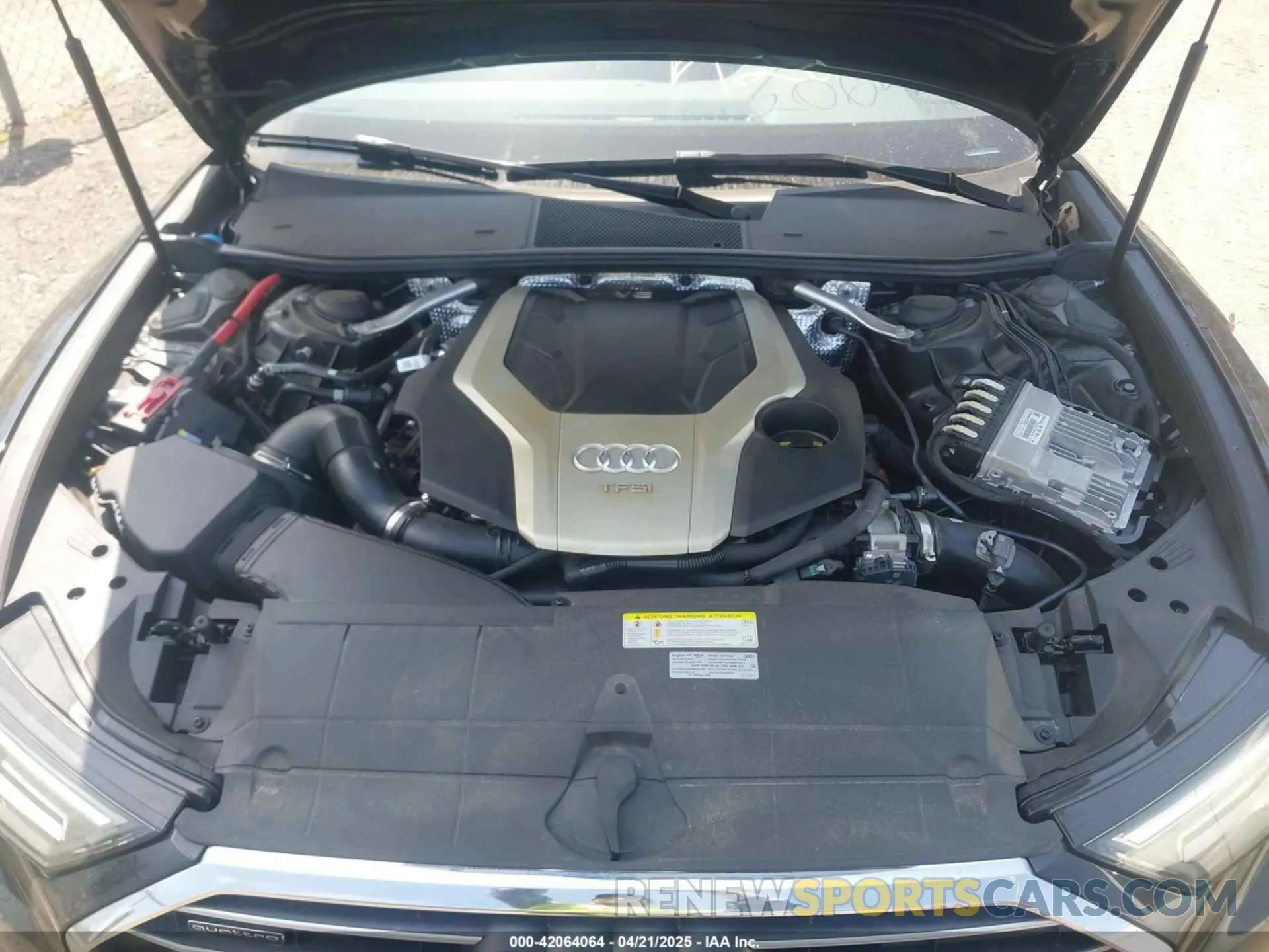 10 fotografías del automóvil dañado WAUL2AF29LN052995 AUDI A6 2020