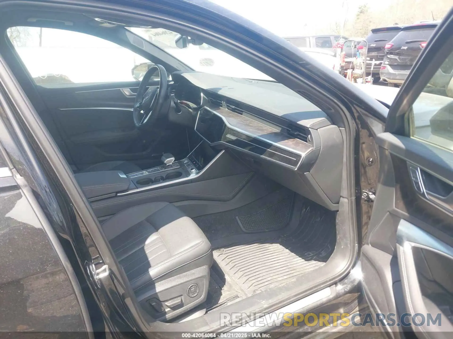 5 fotografías del automóvil dañado WAUL2AF29LN052995 AUDI A6 2020