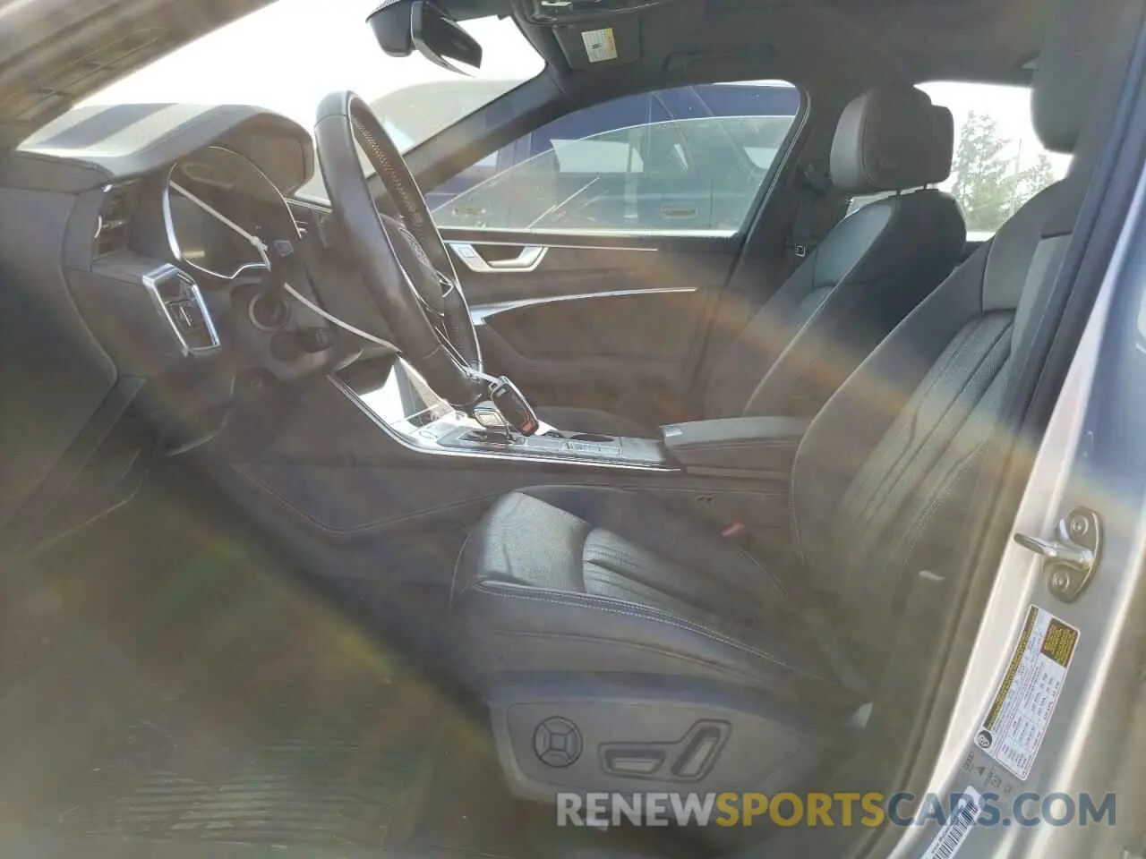 7 fotografías del automóvil dañado WAUM2AF24LN043948 AUDI A6 2020