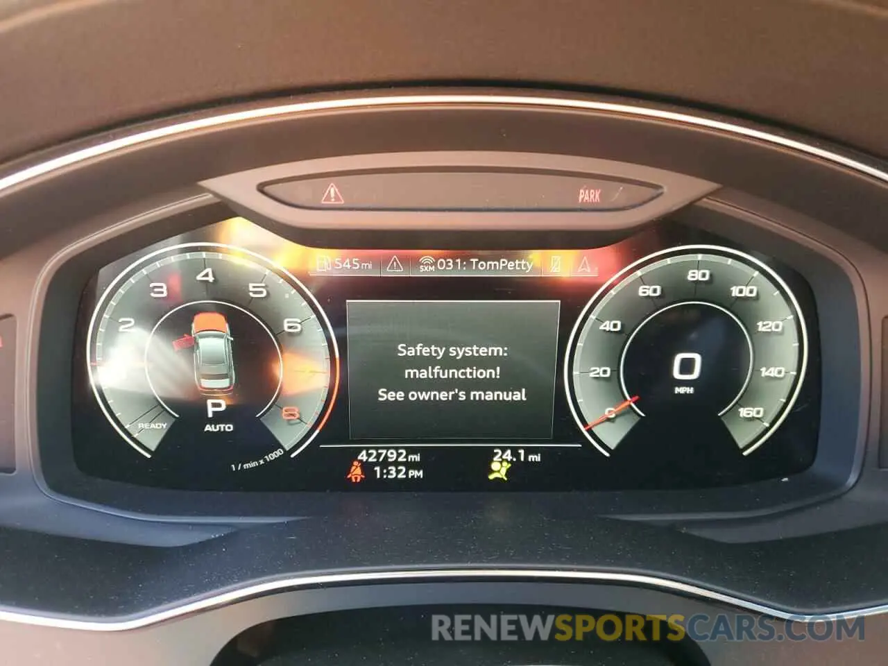 9 fotografías del automóvil dañado WAUD8AF25MN041559 AUDI A6 2021