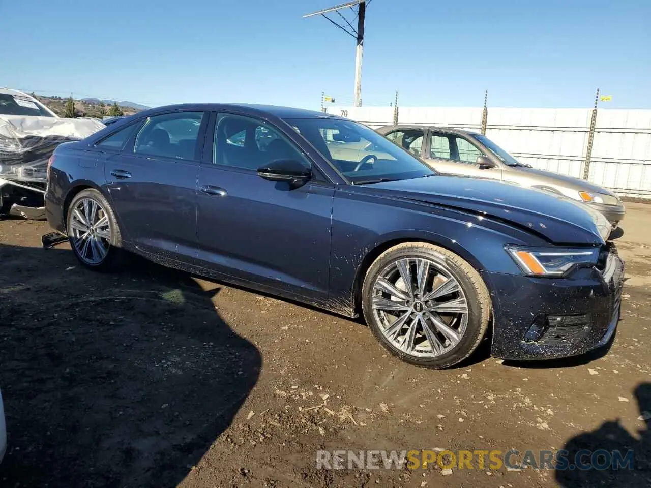 4 fotografías del automóvil dañado WAUE3AF21MN064503 AUDI A6 2021