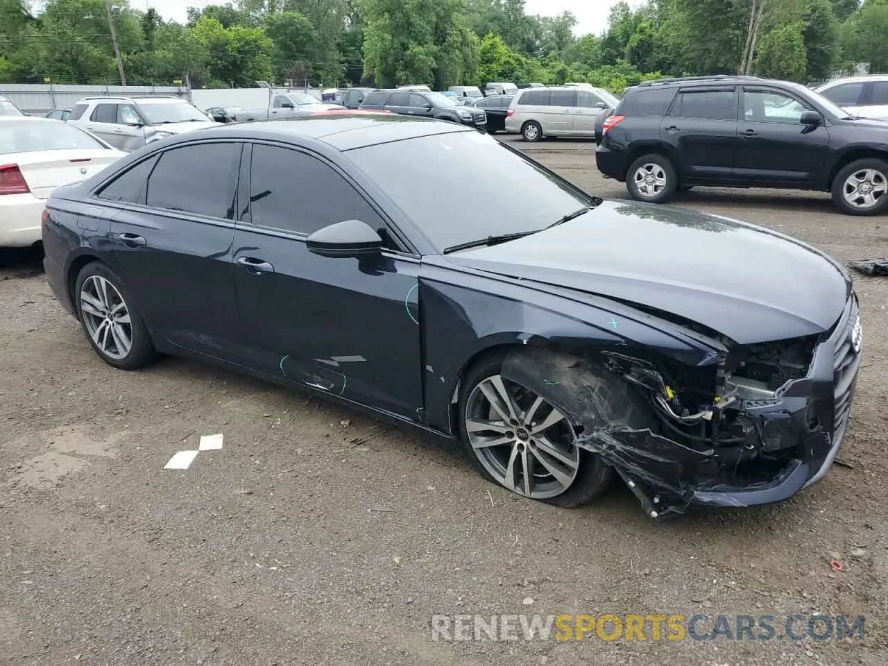 4 fotografías del automóvil dañado WAUE3AF23MN050005 AUDI A6 2021