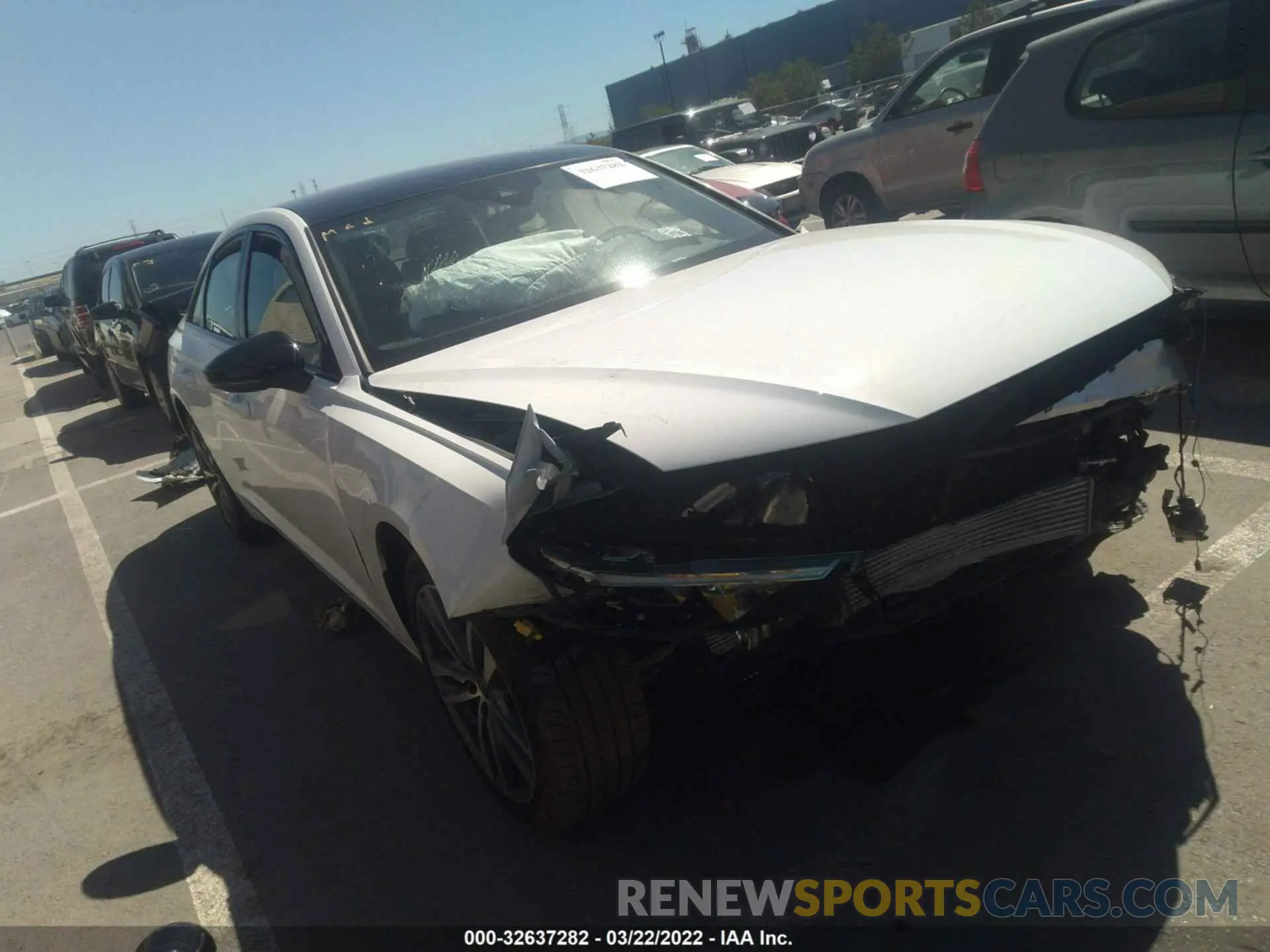 1 fotografías del automóvil dañado WAUE3AF25MN066223 AUDI A6 2021