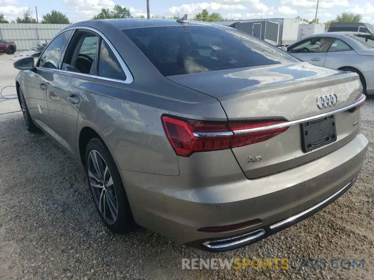3 fotografías del automóvil dañado WAUE8AF24MN014728 AUDI A6 2021